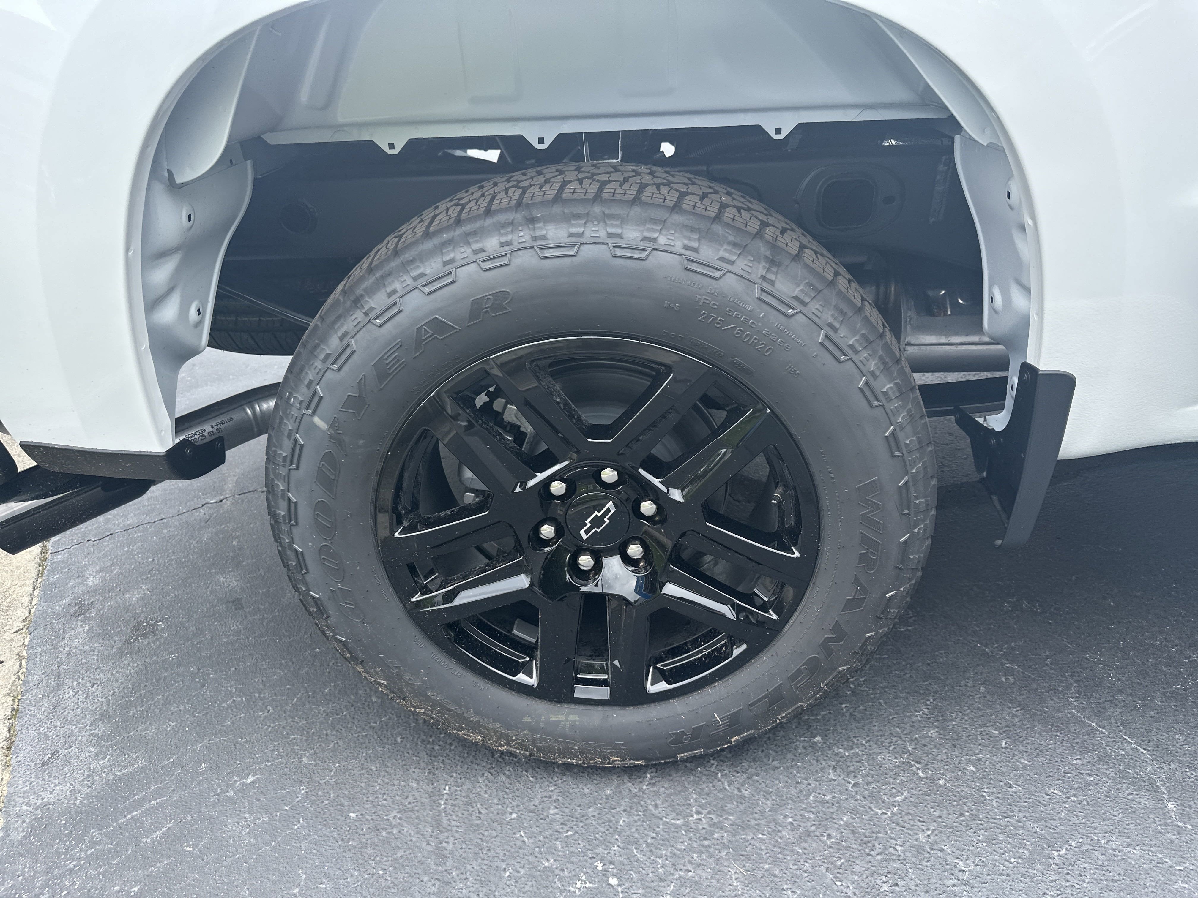 2025 Chevrolet Silverado 1500 Custom