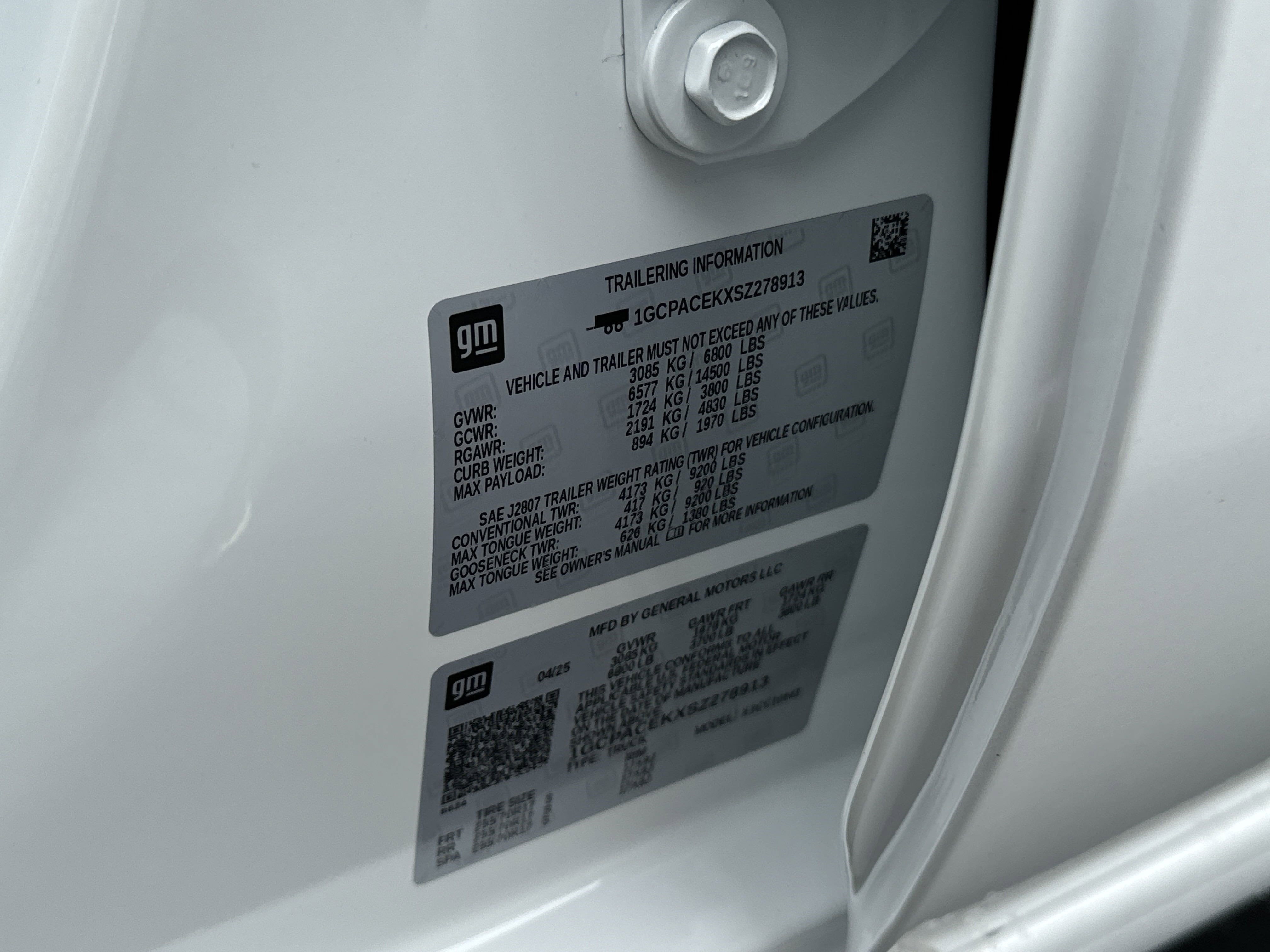 2025 Chevrolet Silverado 1500 LT