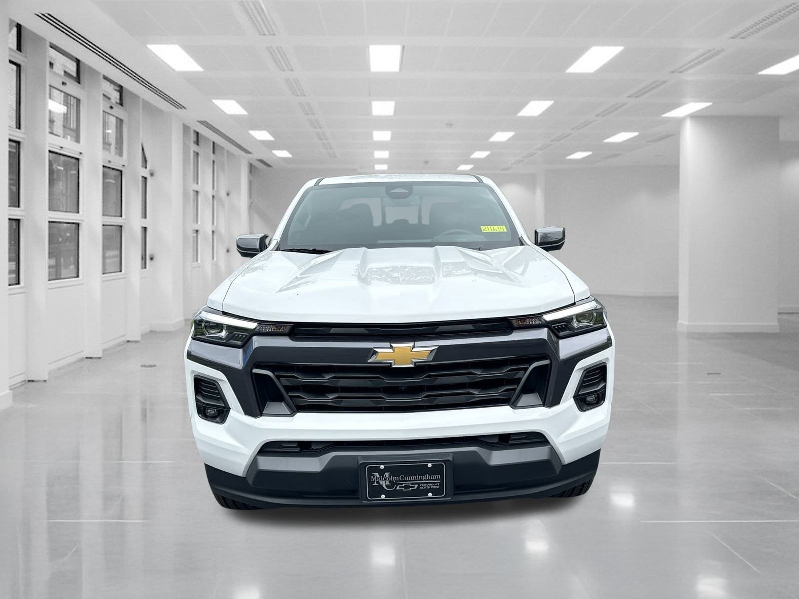 2025 Chevrolet Colorado WT/LT
