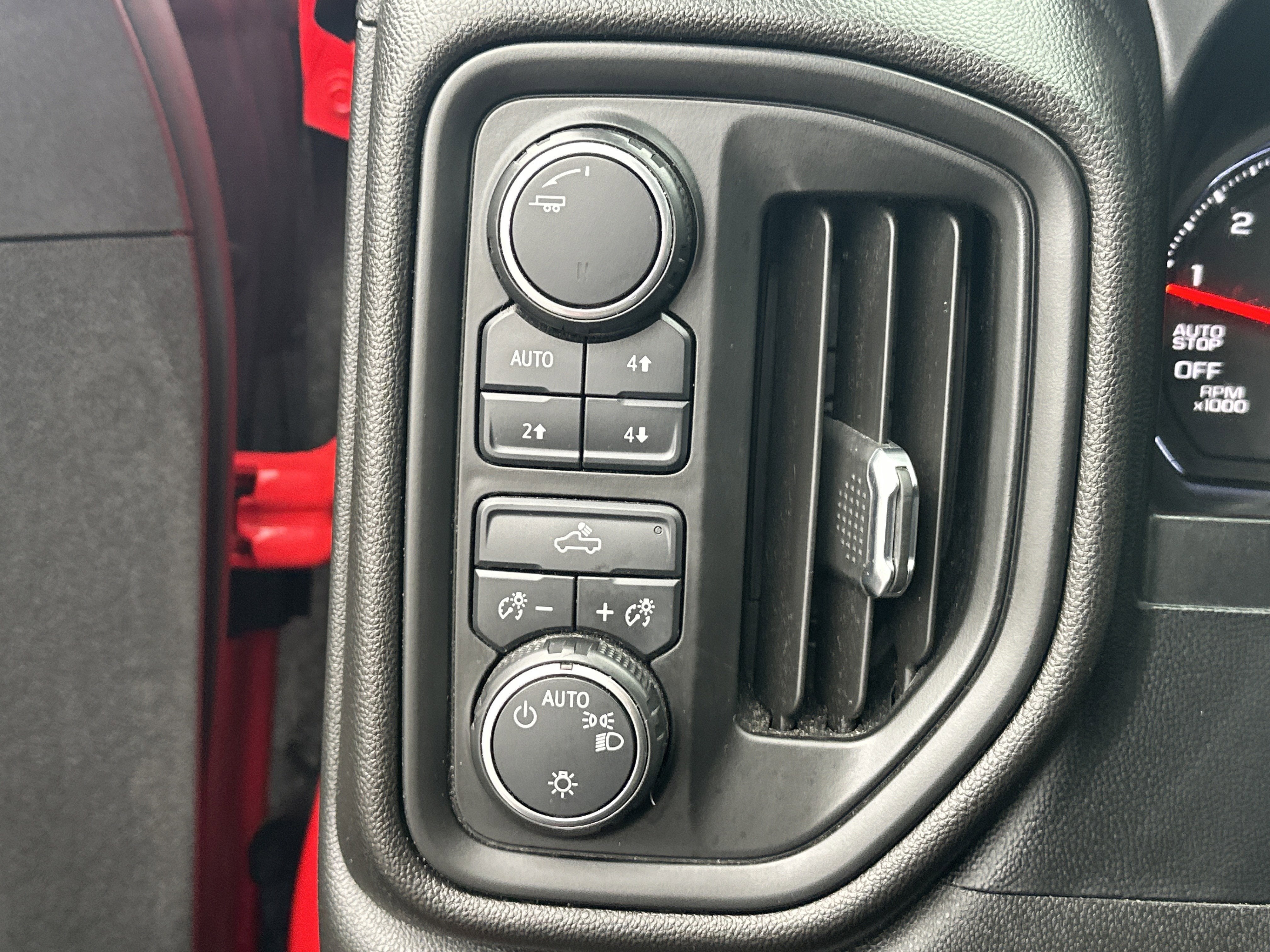 2021 Chevrolet Silverado 1500 Custom Trail Boss