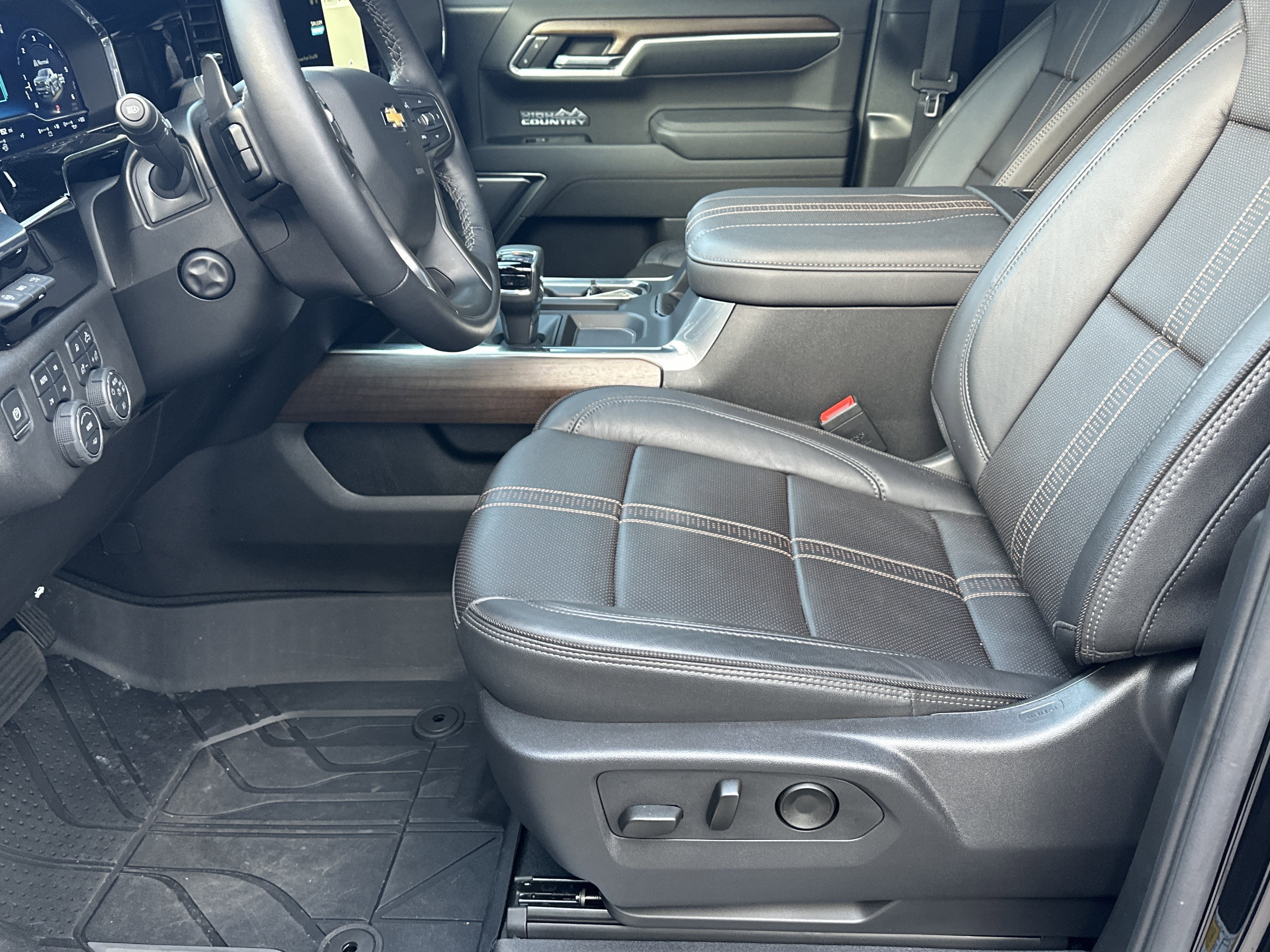 2025 Chevrolet Silverado 1500 High Country