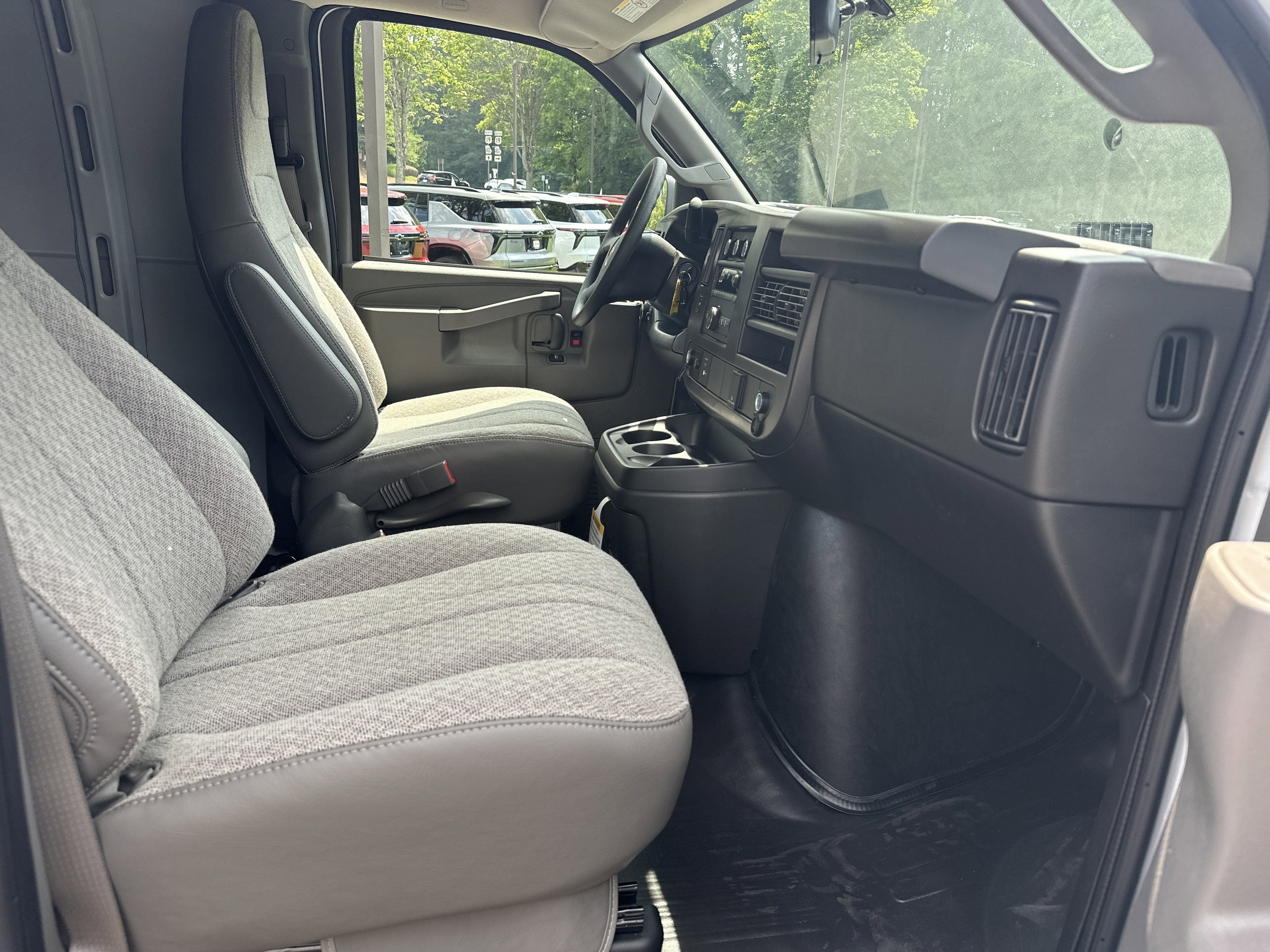 2026 Chevrolet Express Cargo WT