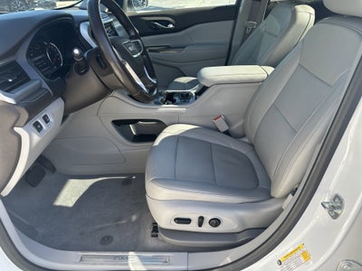2020 GMC Acadia SLT