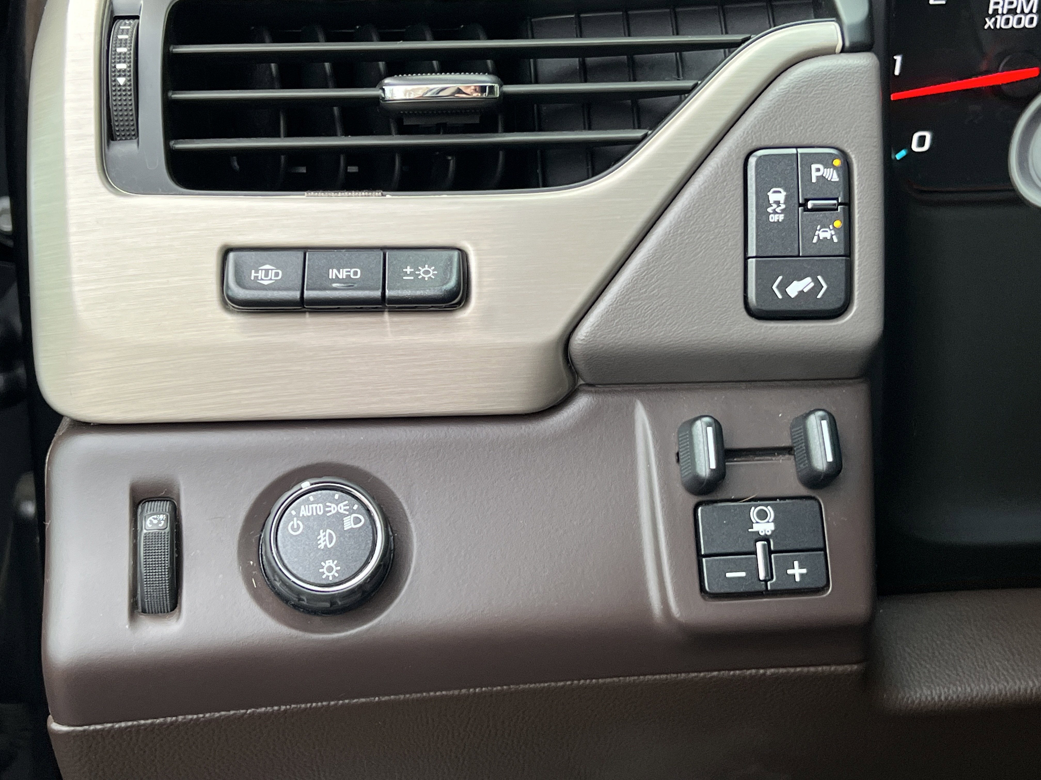 2017 GMC Yukon XL Denali