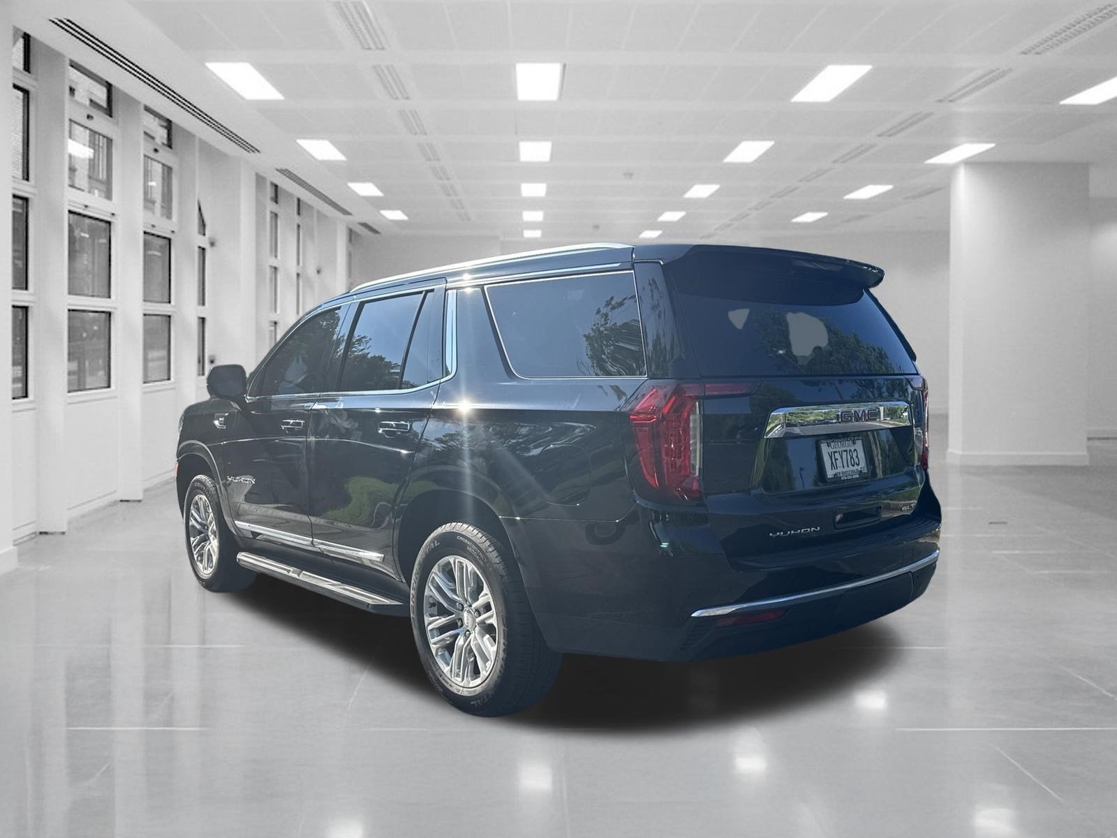 2024 GMC Yukon SLT