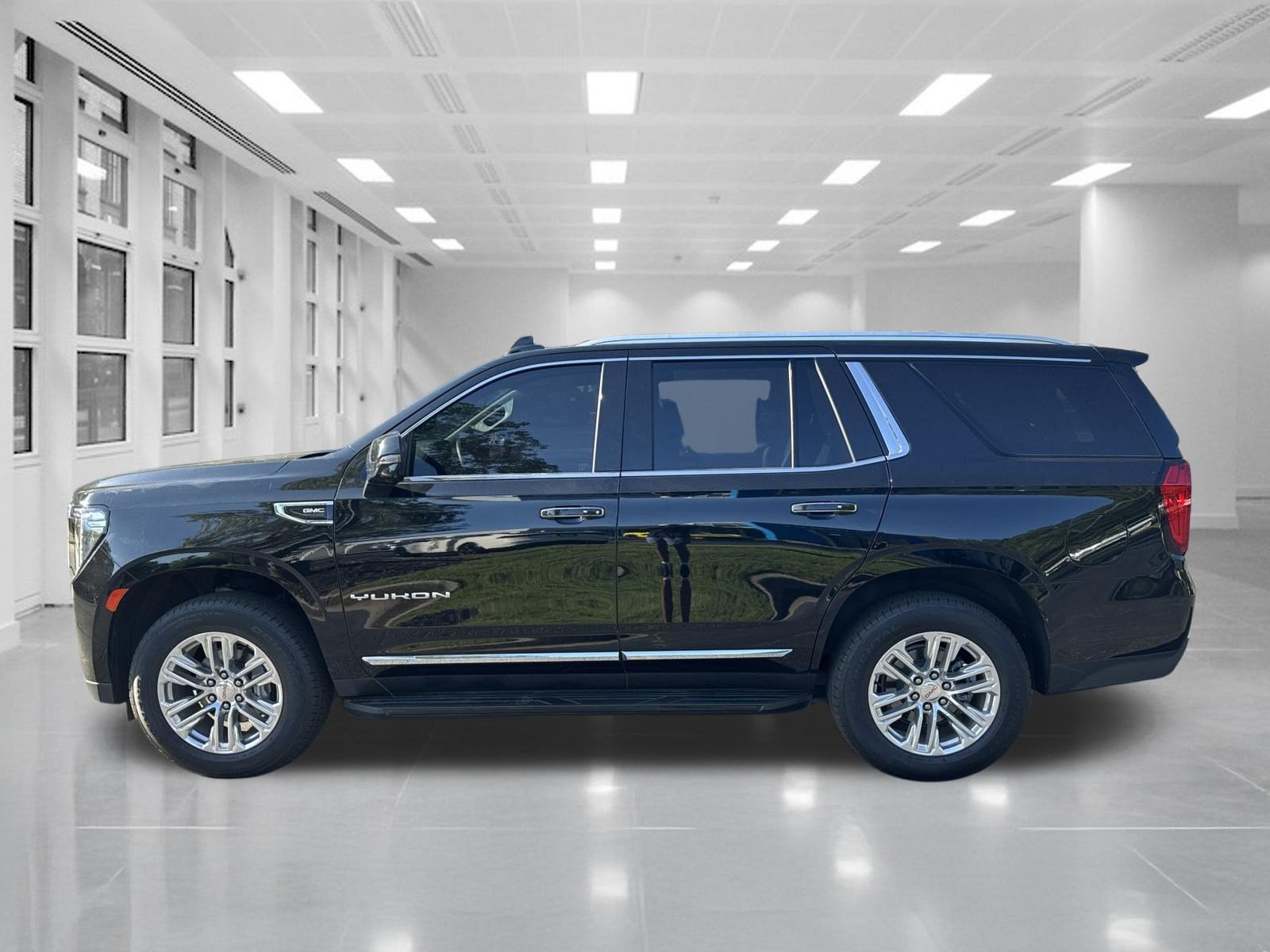 2024 GMC Yukon SLT