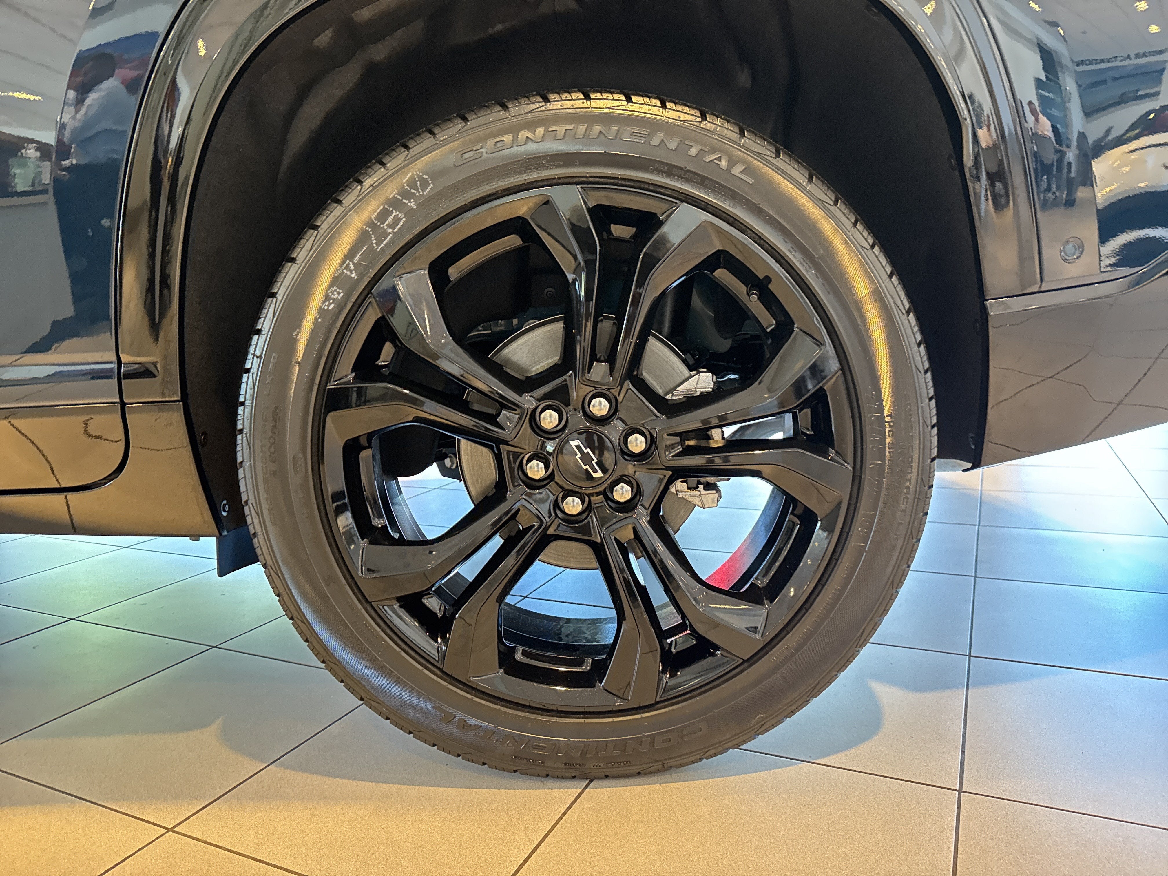 2027 Chevrolet Traverse RS