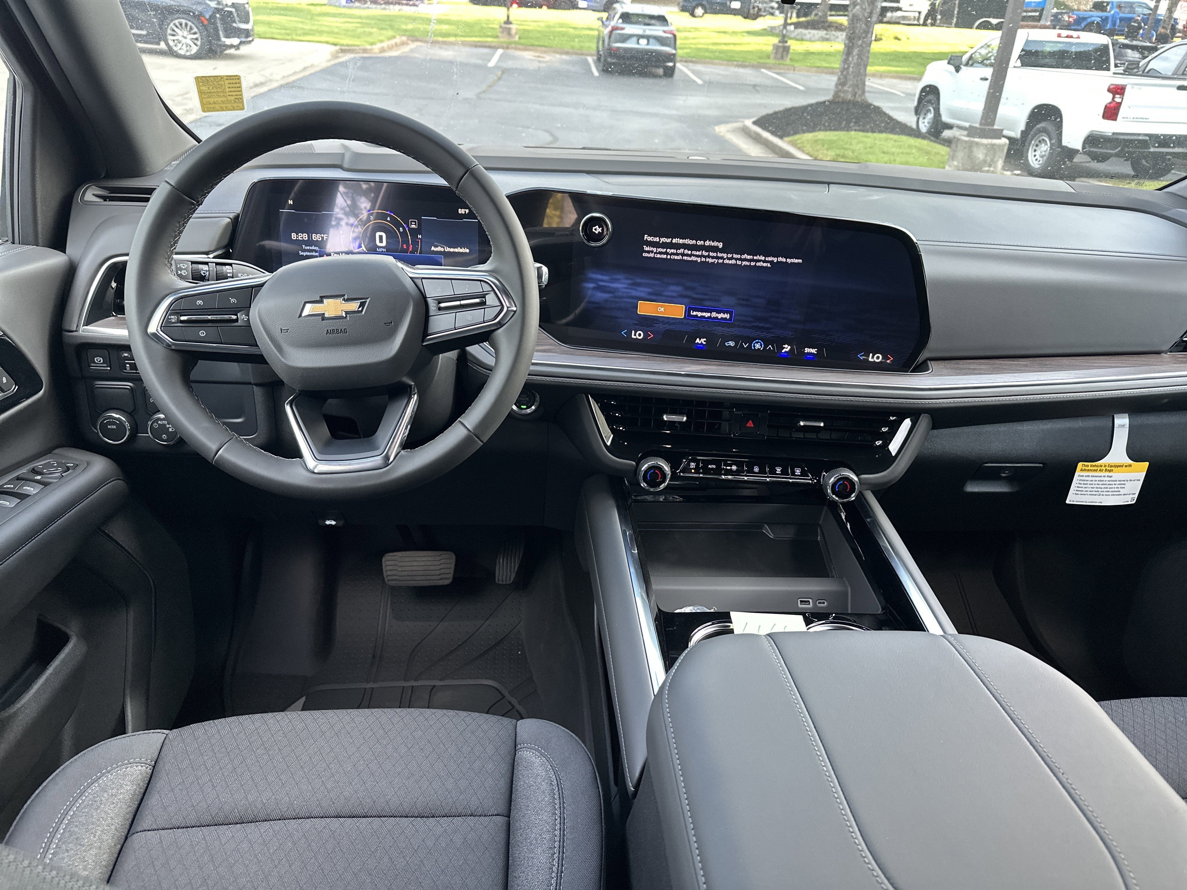 2025 Chevrolet Suburban LS