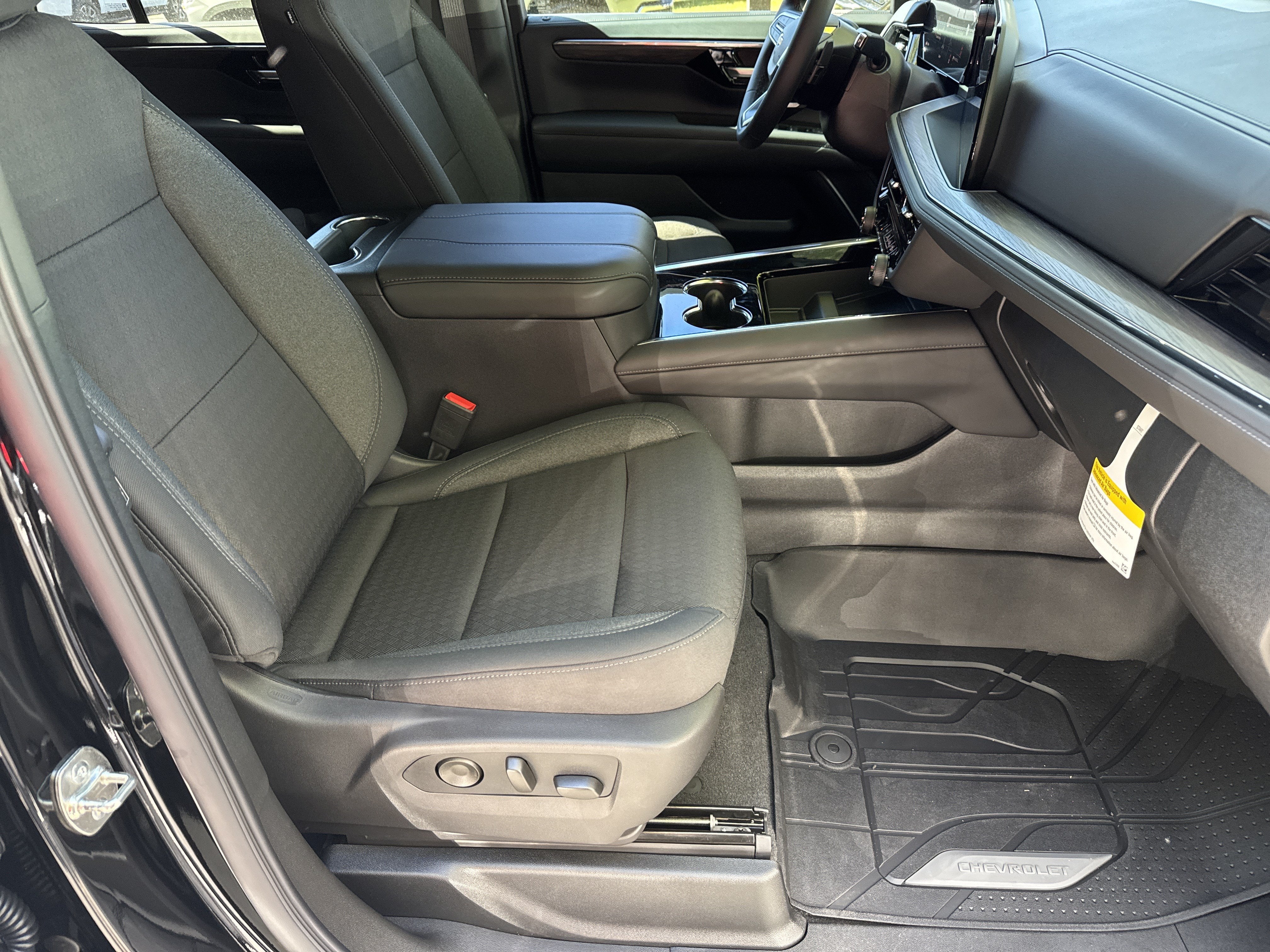 2027 Chevrolet Tahoe LS