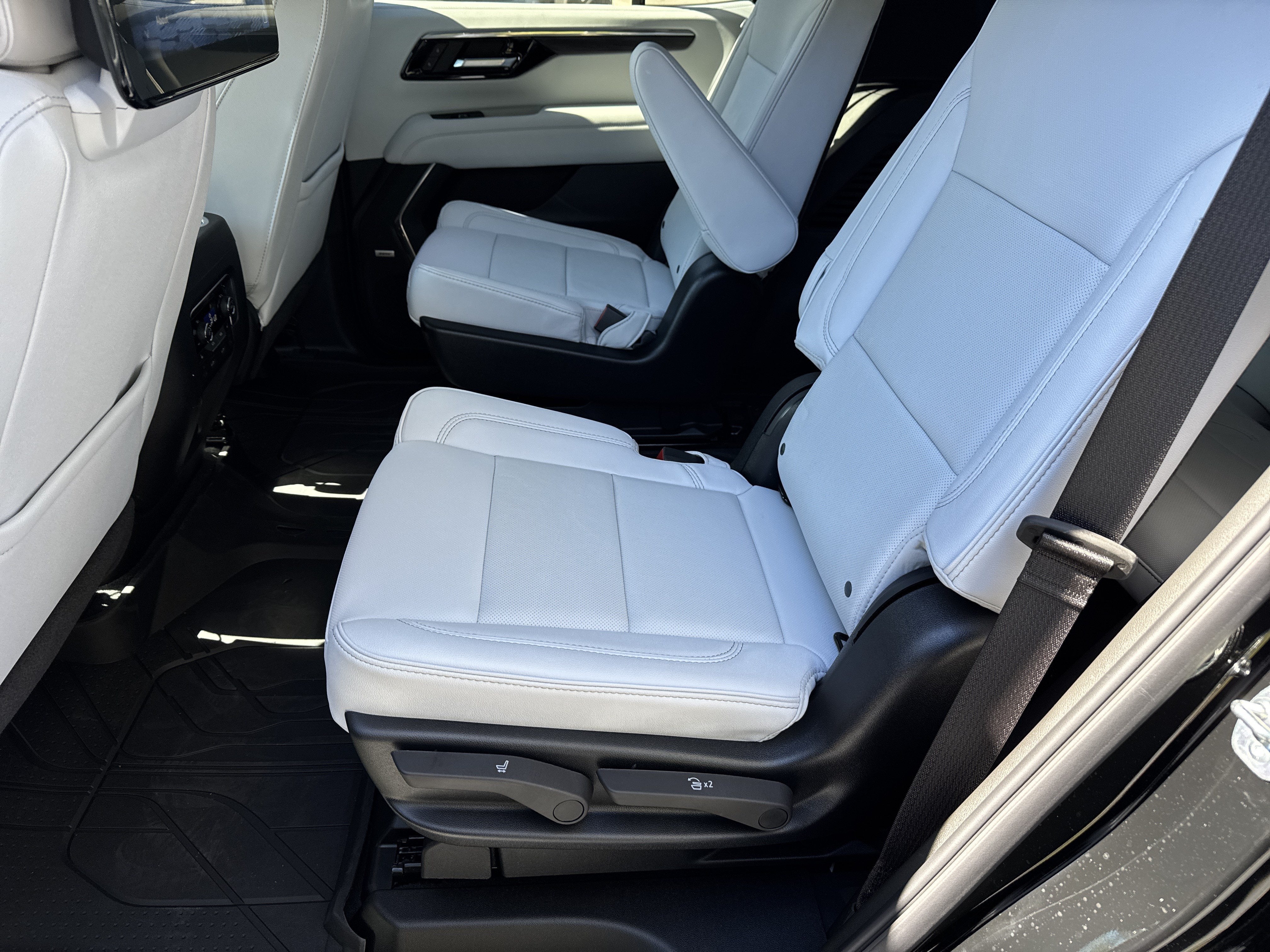 2027 Chevrolet Tahoe Premier