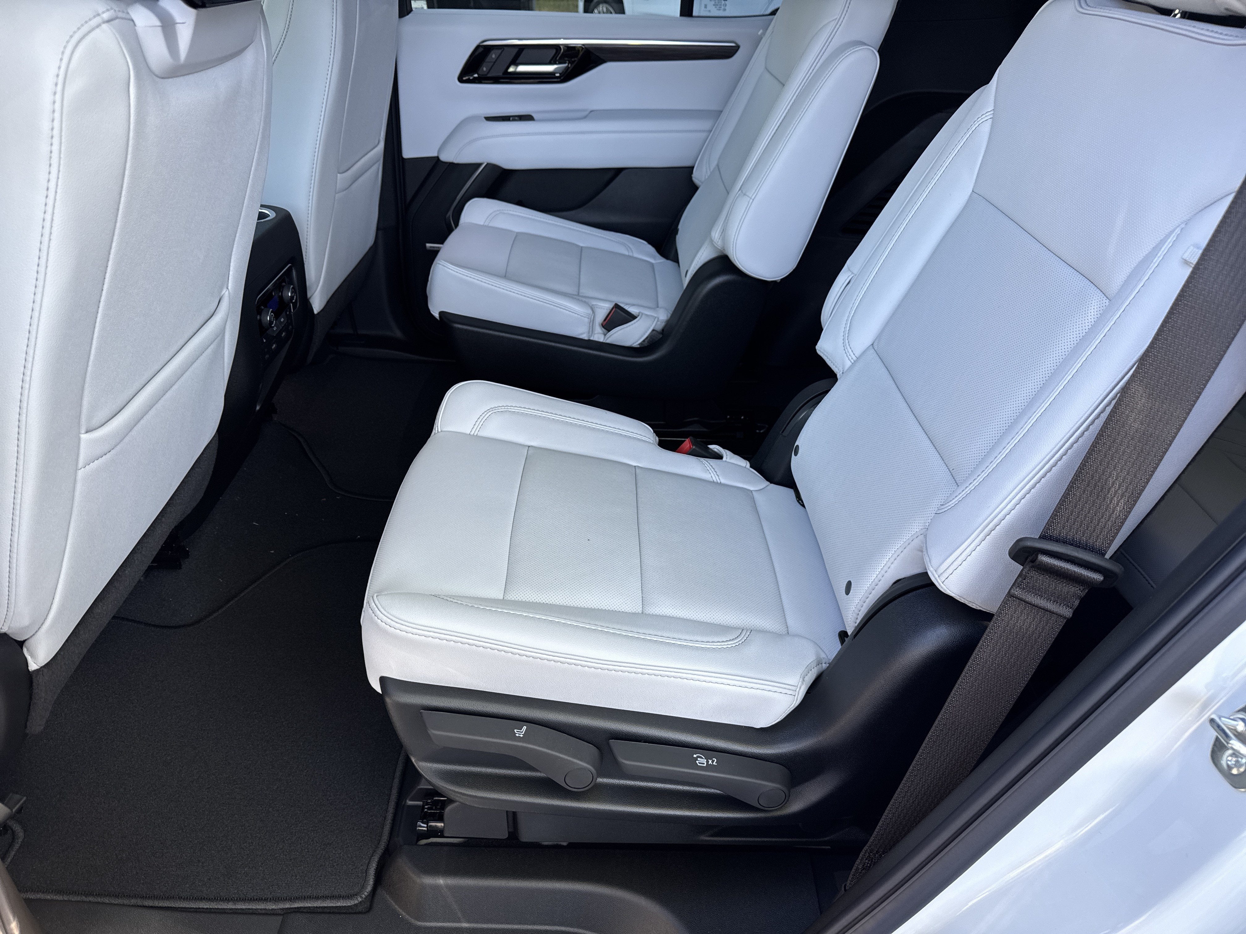 2027 Chevrolet Tahoe Premier
