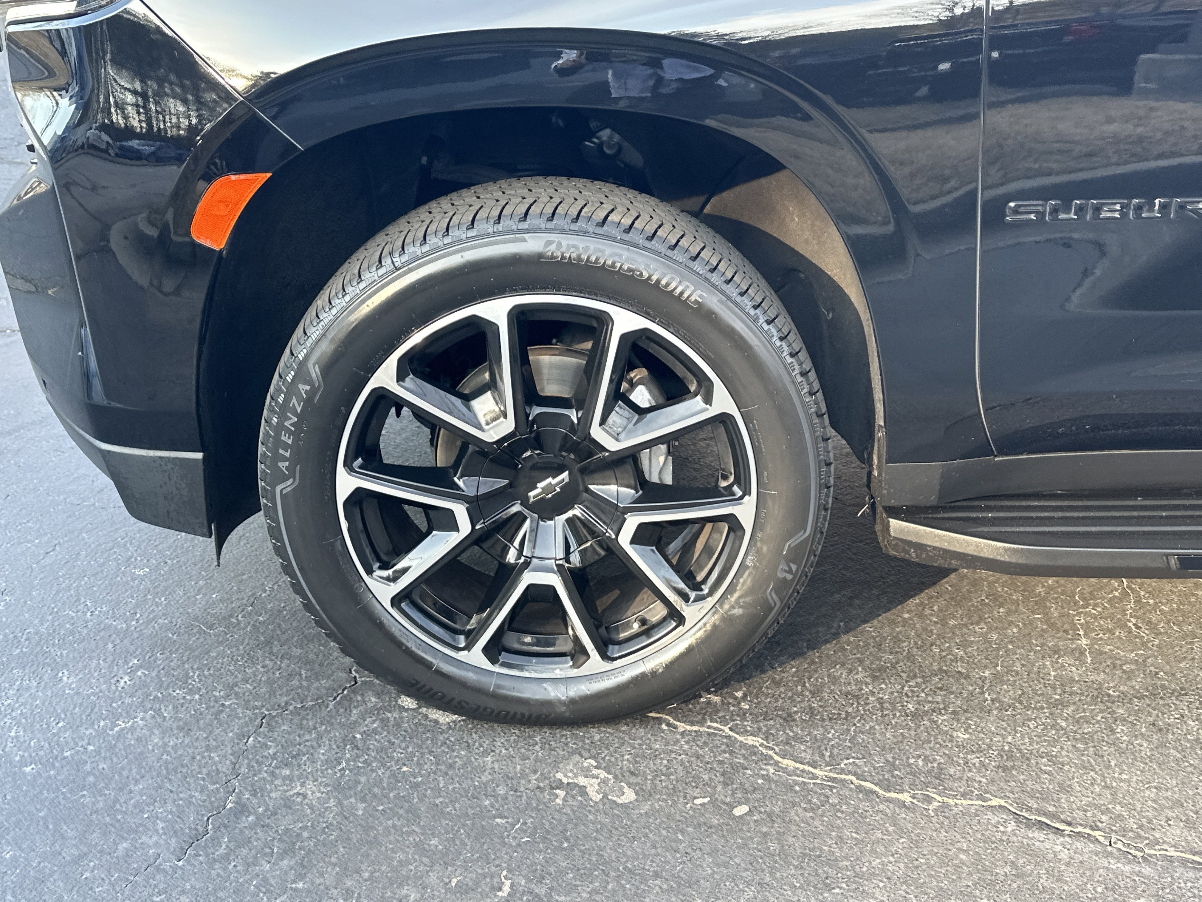 2024 Chevrolet Suburban RST