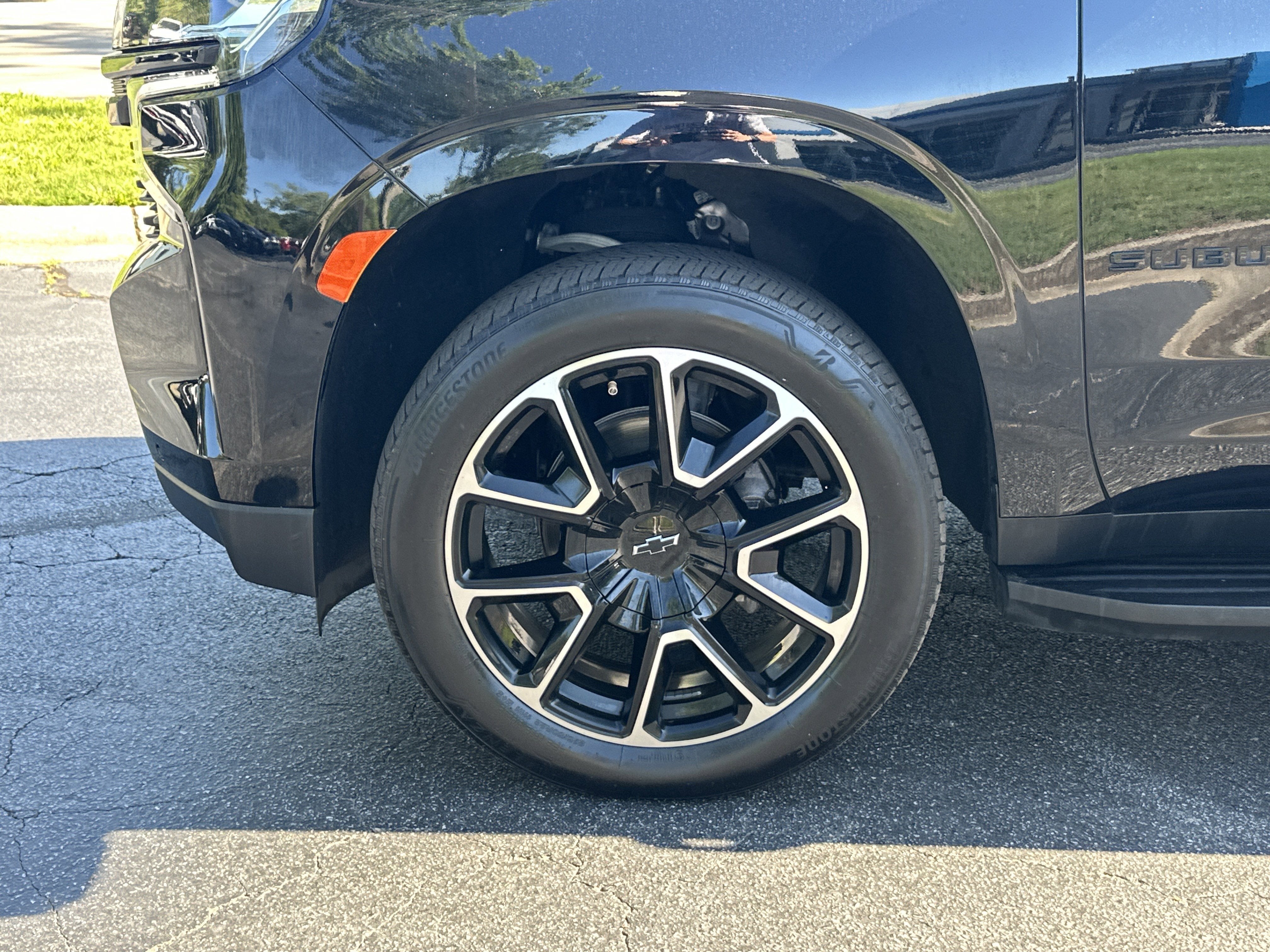2024 Chevrolet Suburban RST