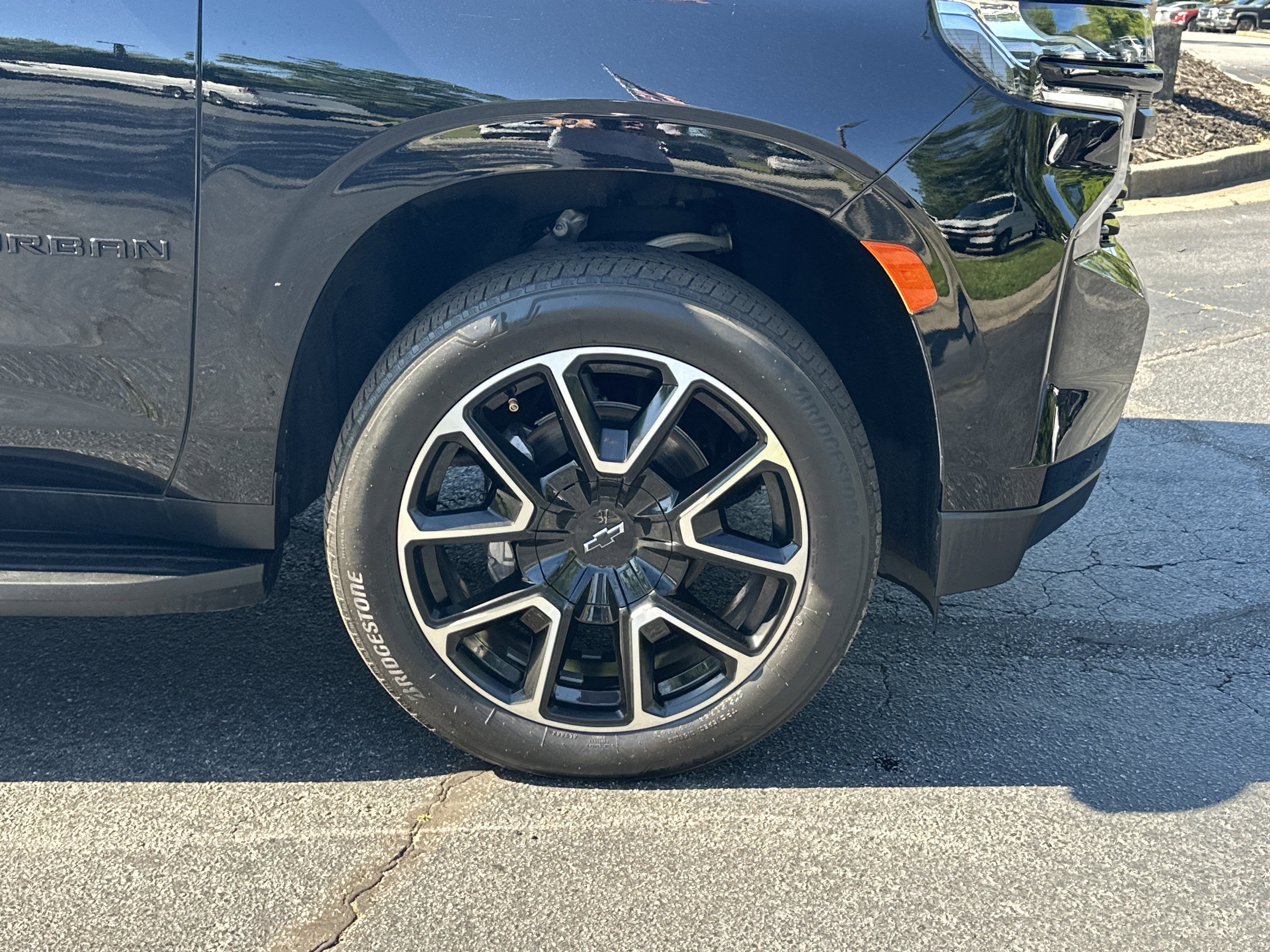 2024 Chevrolet Suburban RST