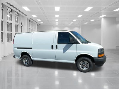 2023 GMC Savana Cargo 2500 Work Van