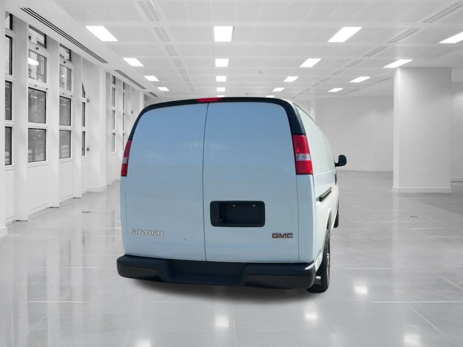 2023 GMC Savana Cargo 2500 Work Van