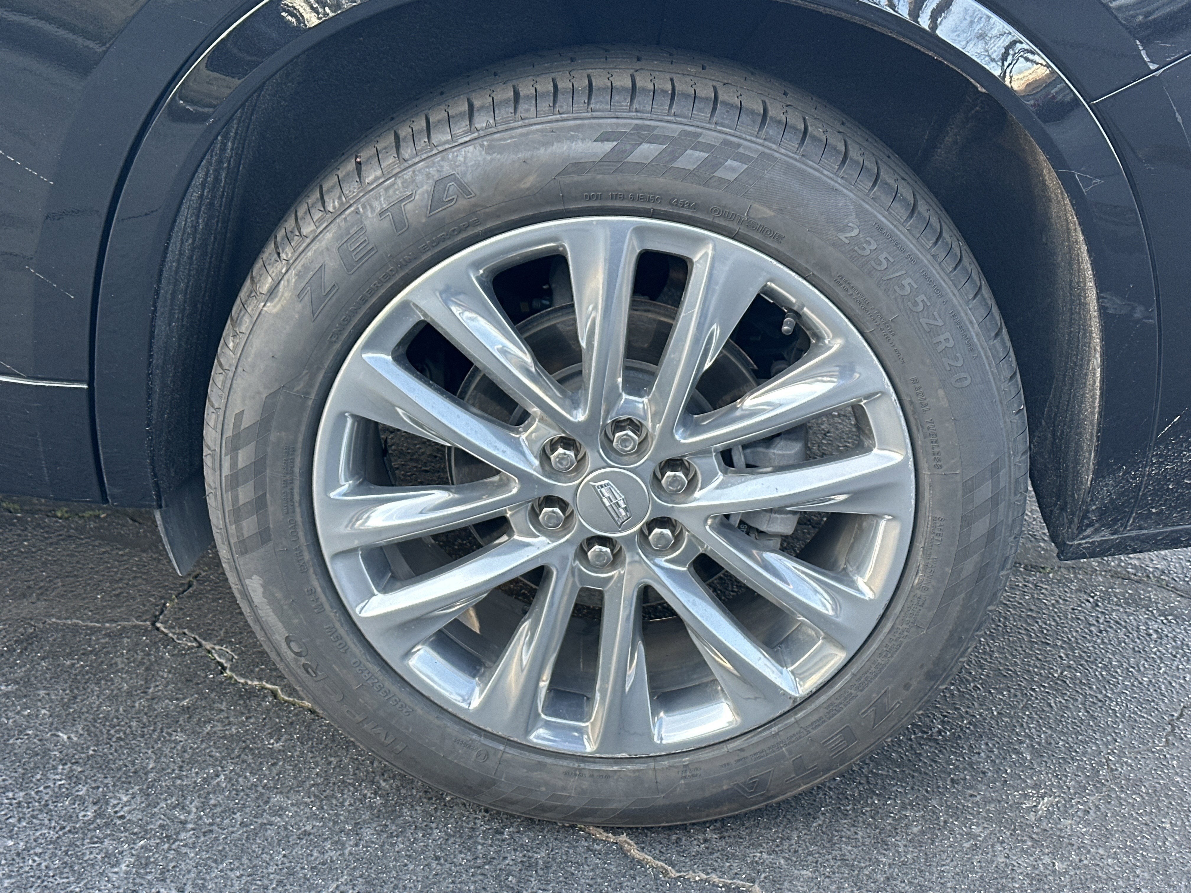 2023 Cadillac XT6 Premium Luxury