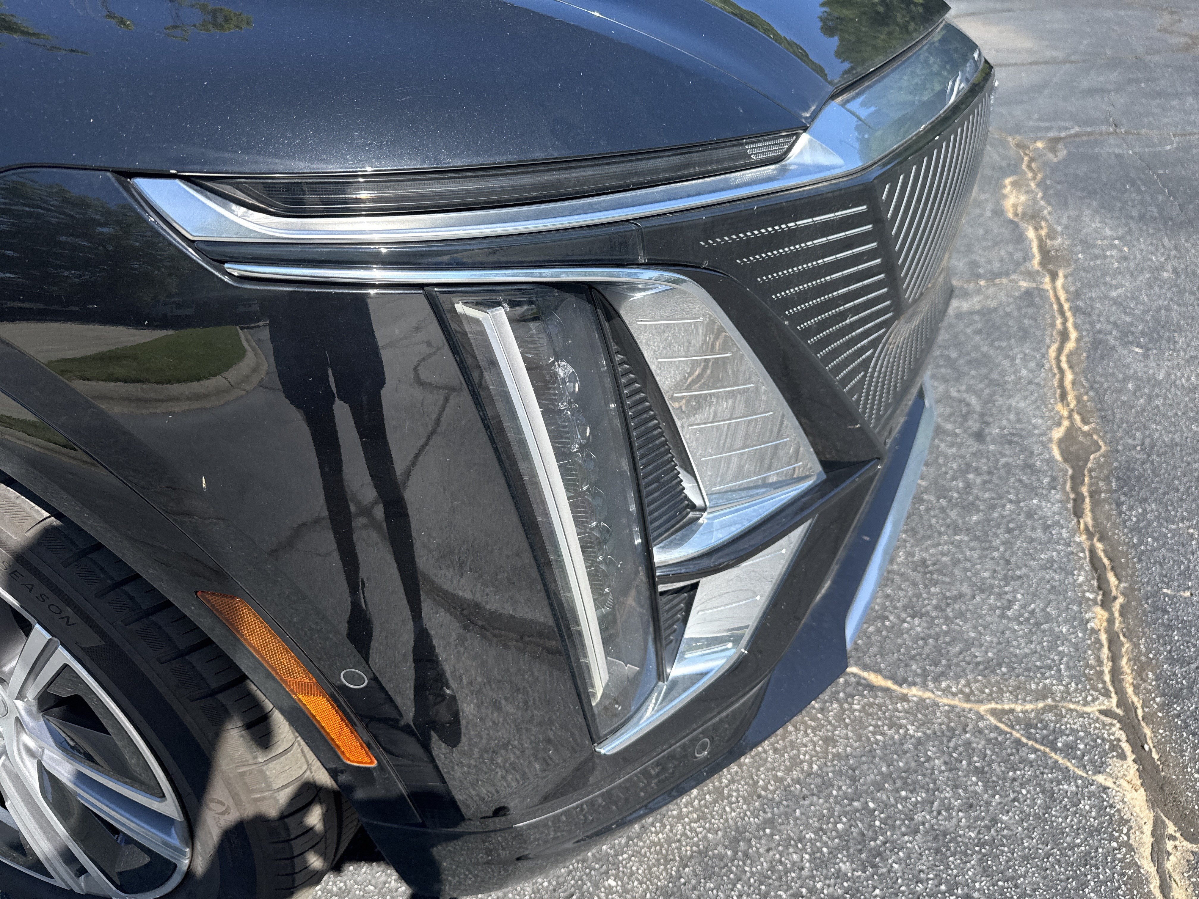 2024 Cadillac LYRIQ Tech