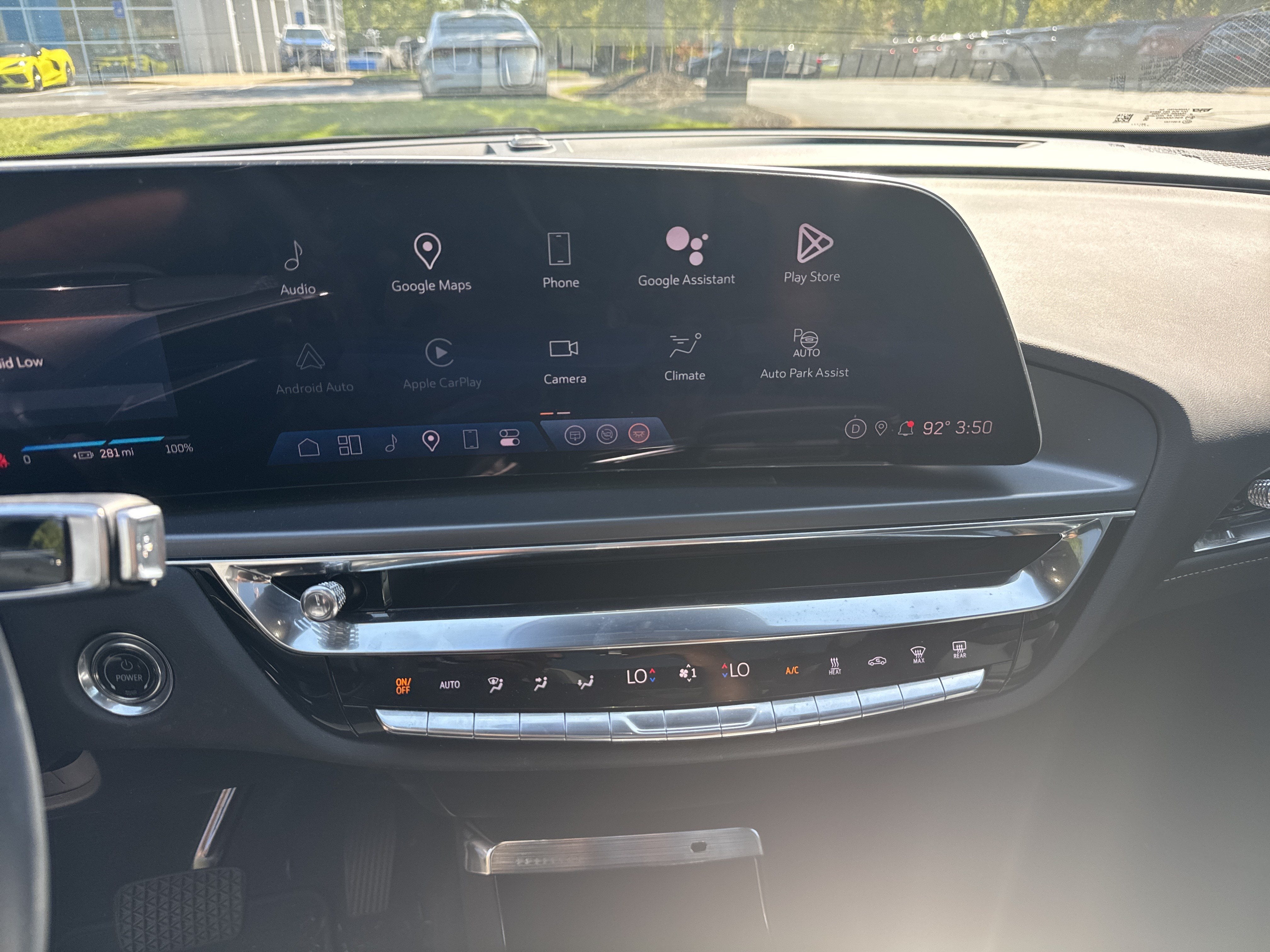 2024 Cadillac LYRIQ Tech