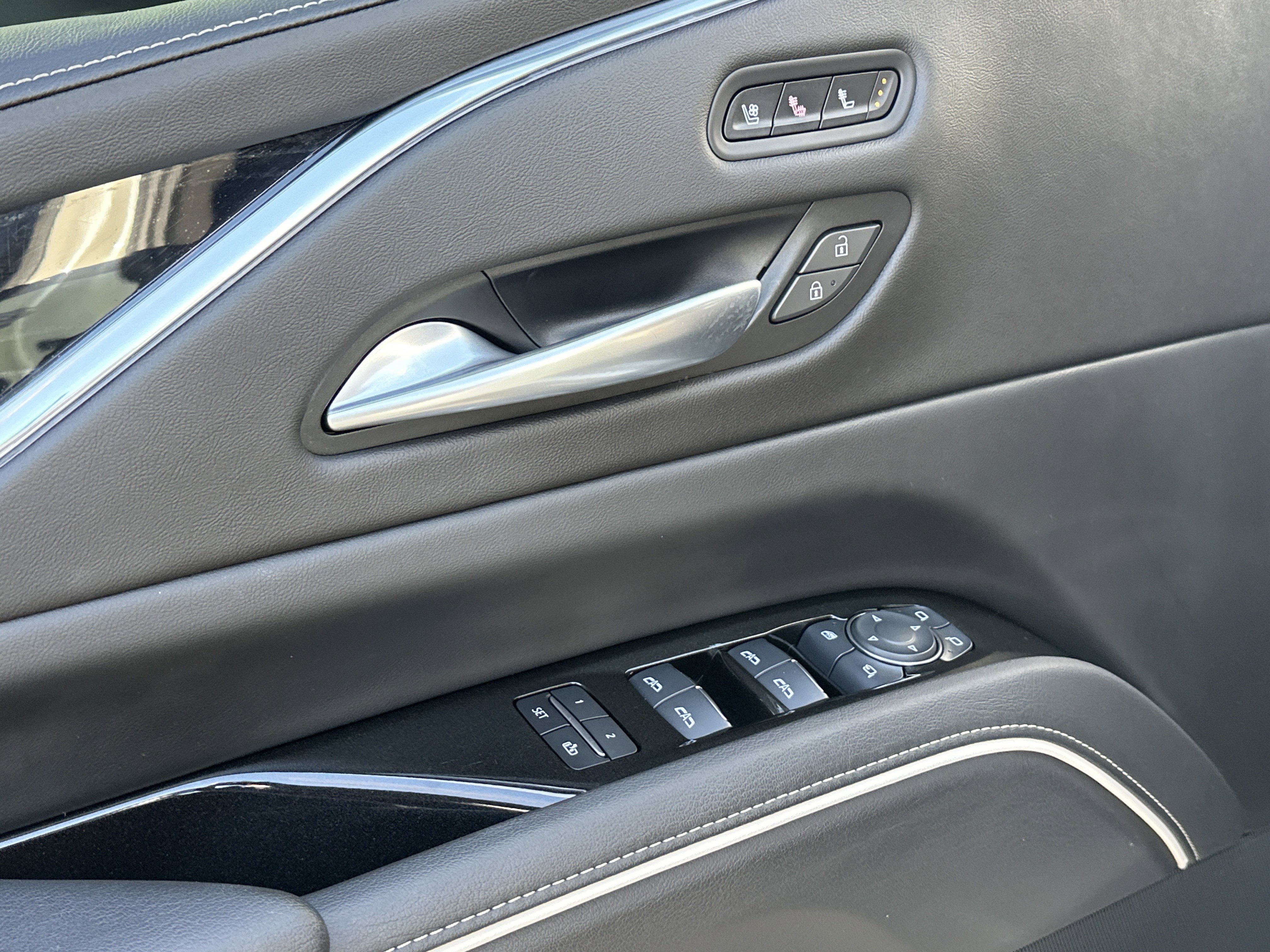 2024 Cadillac Escalade Sport