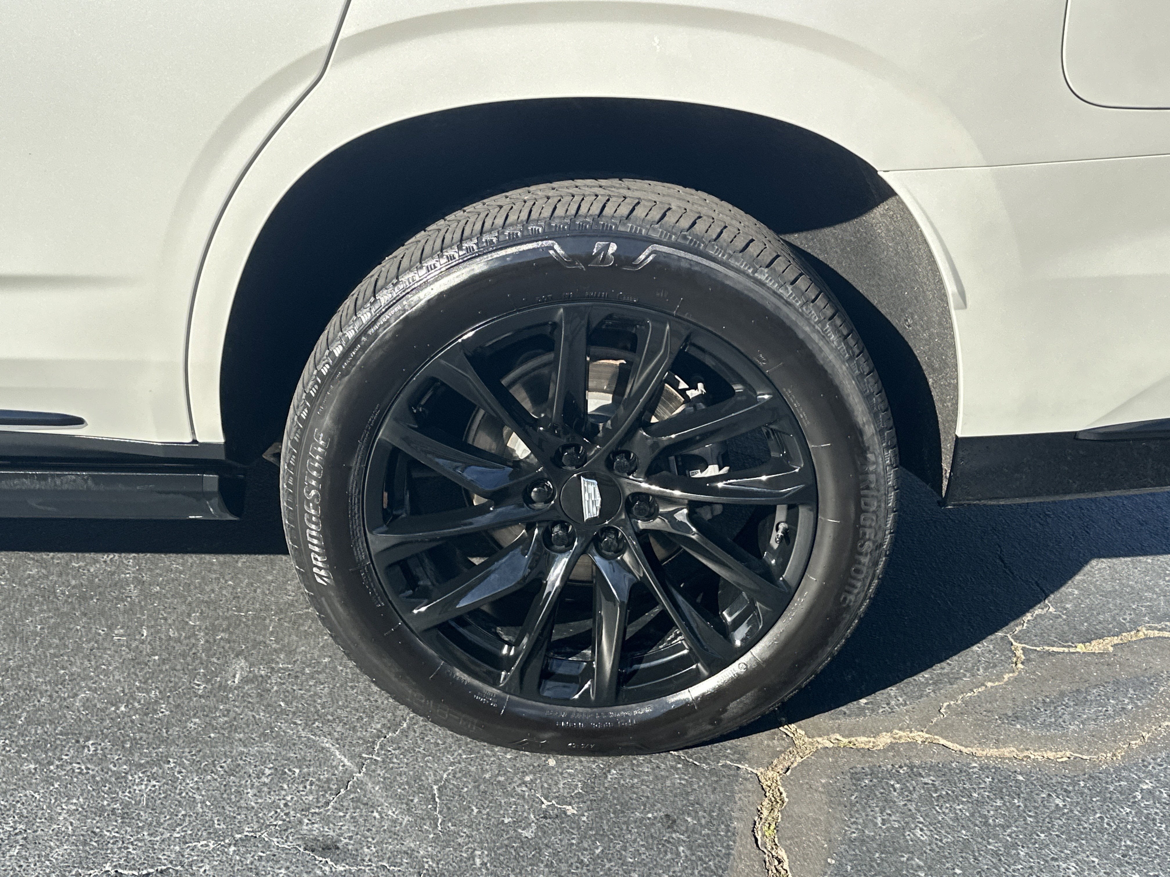 2024 Cadillac Escalade Sport