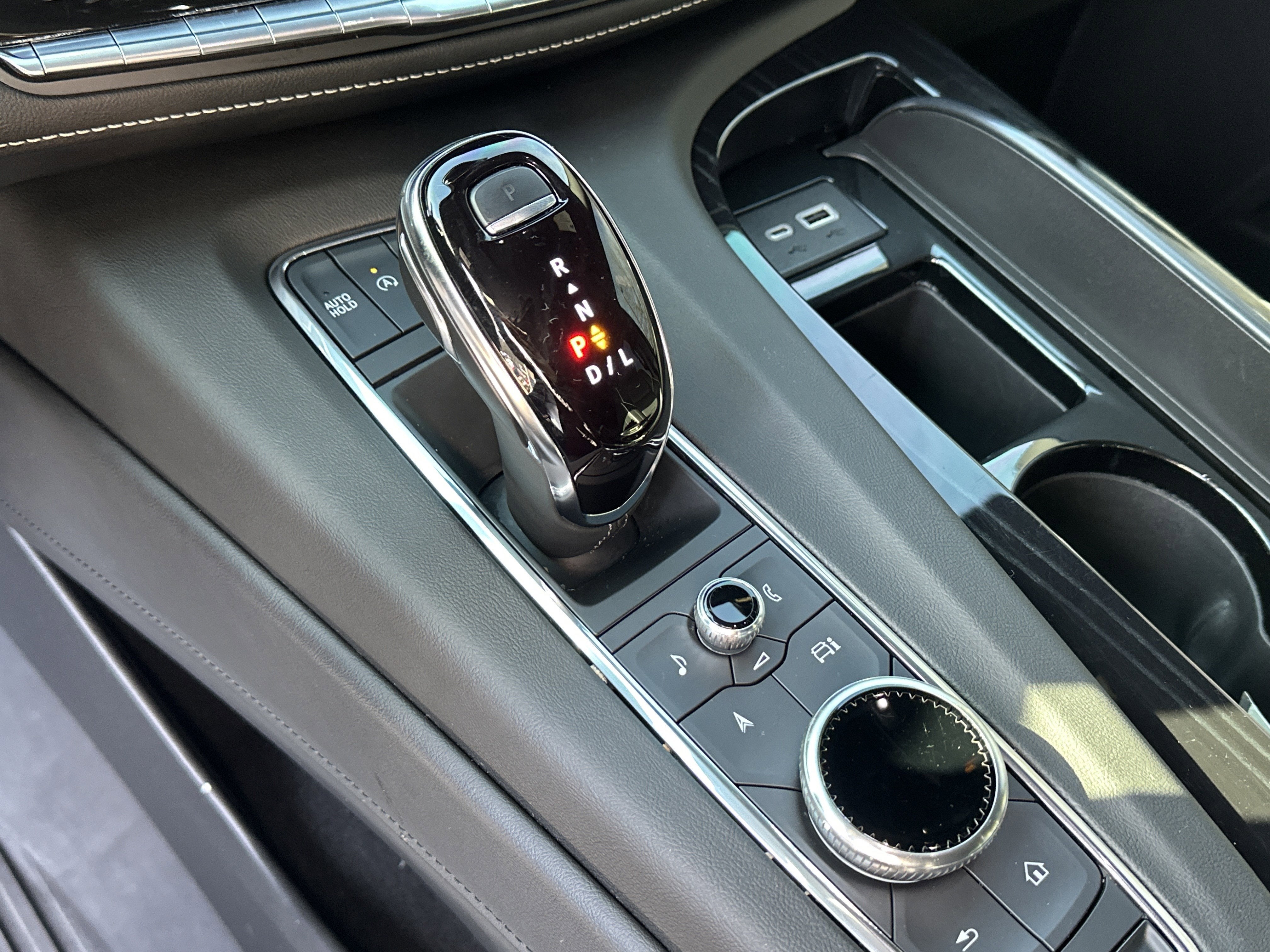 2024 Cadillac Escalade Sport