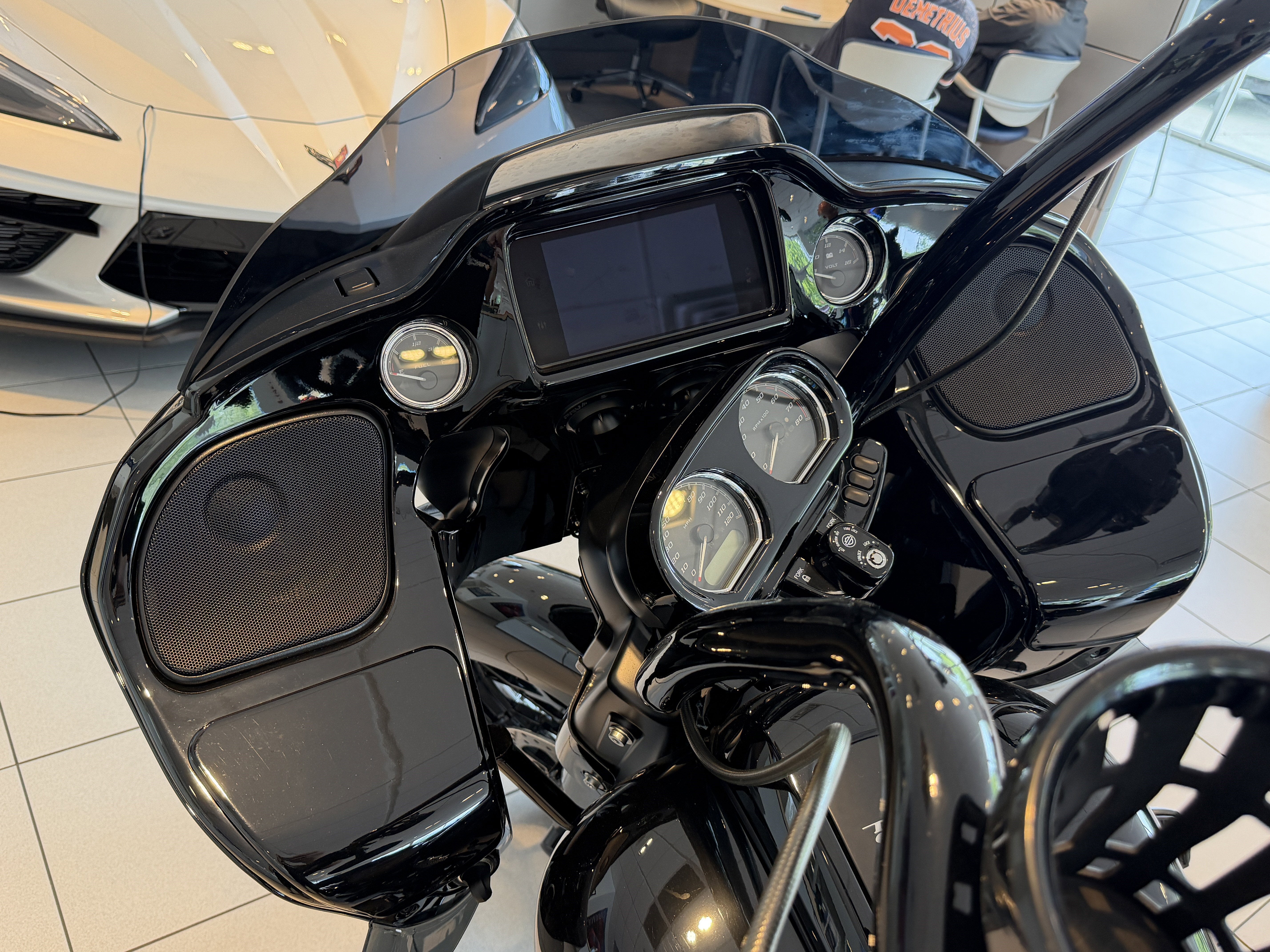 2021 HARLEY-DAVIDSON TOURING Base