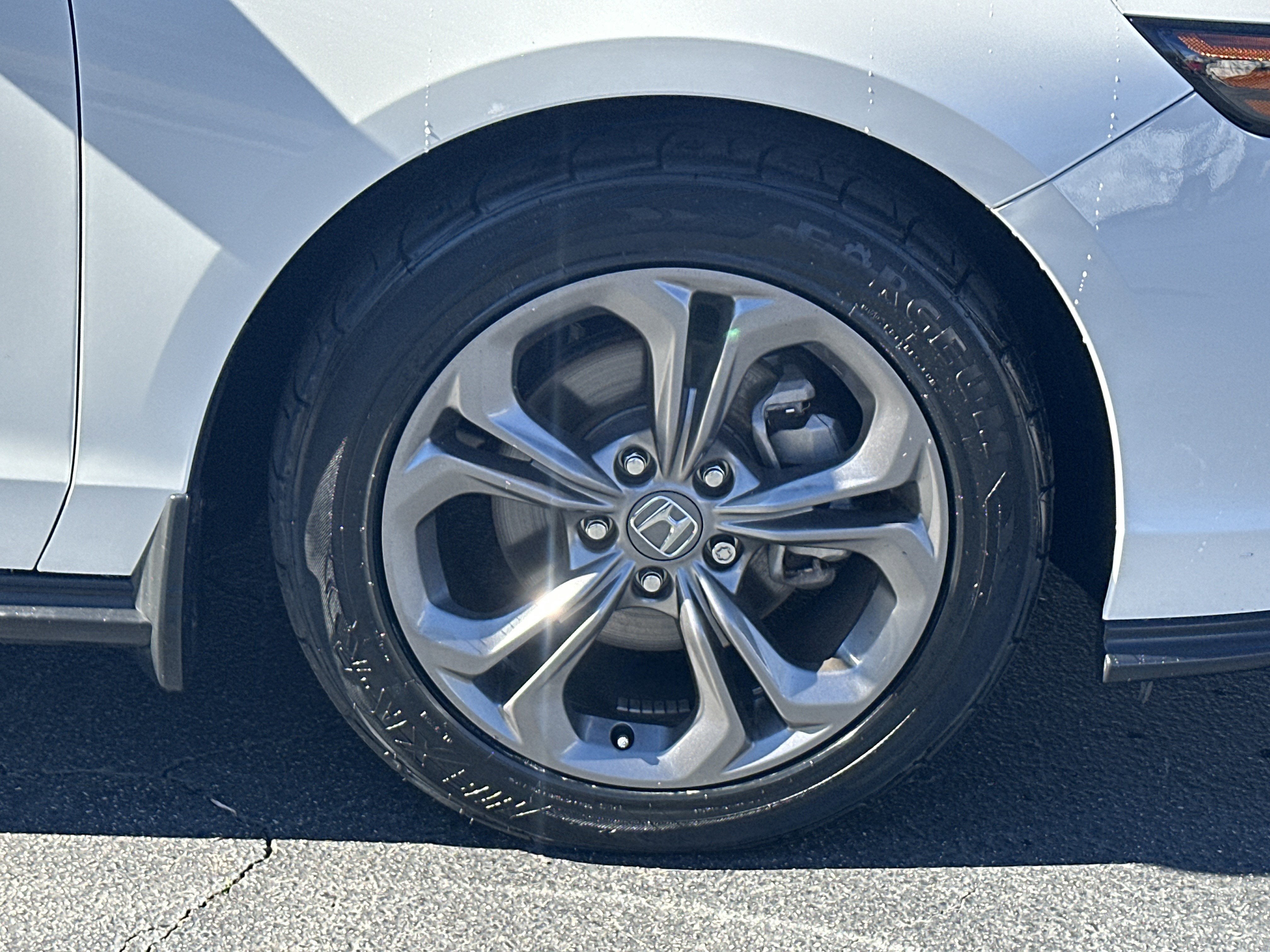 2024 Honda Accord Sedan EX