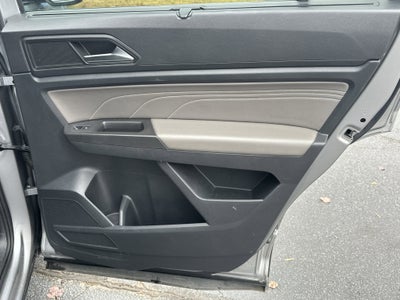 2022 Volkswagen Atlas 2.0T SE w/Technology