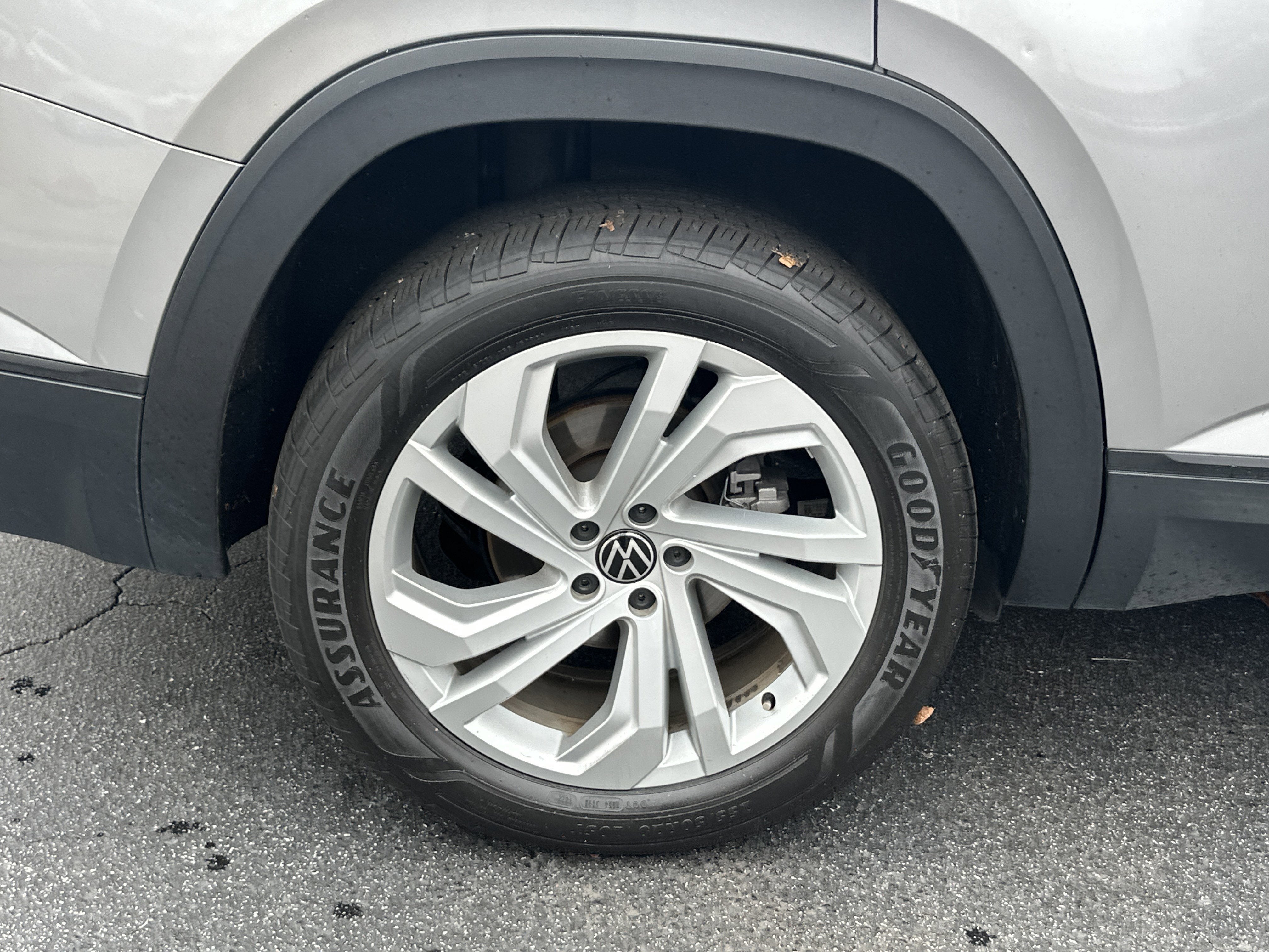 2022 Volkswagen Atlas 2.0T SE w/Technology