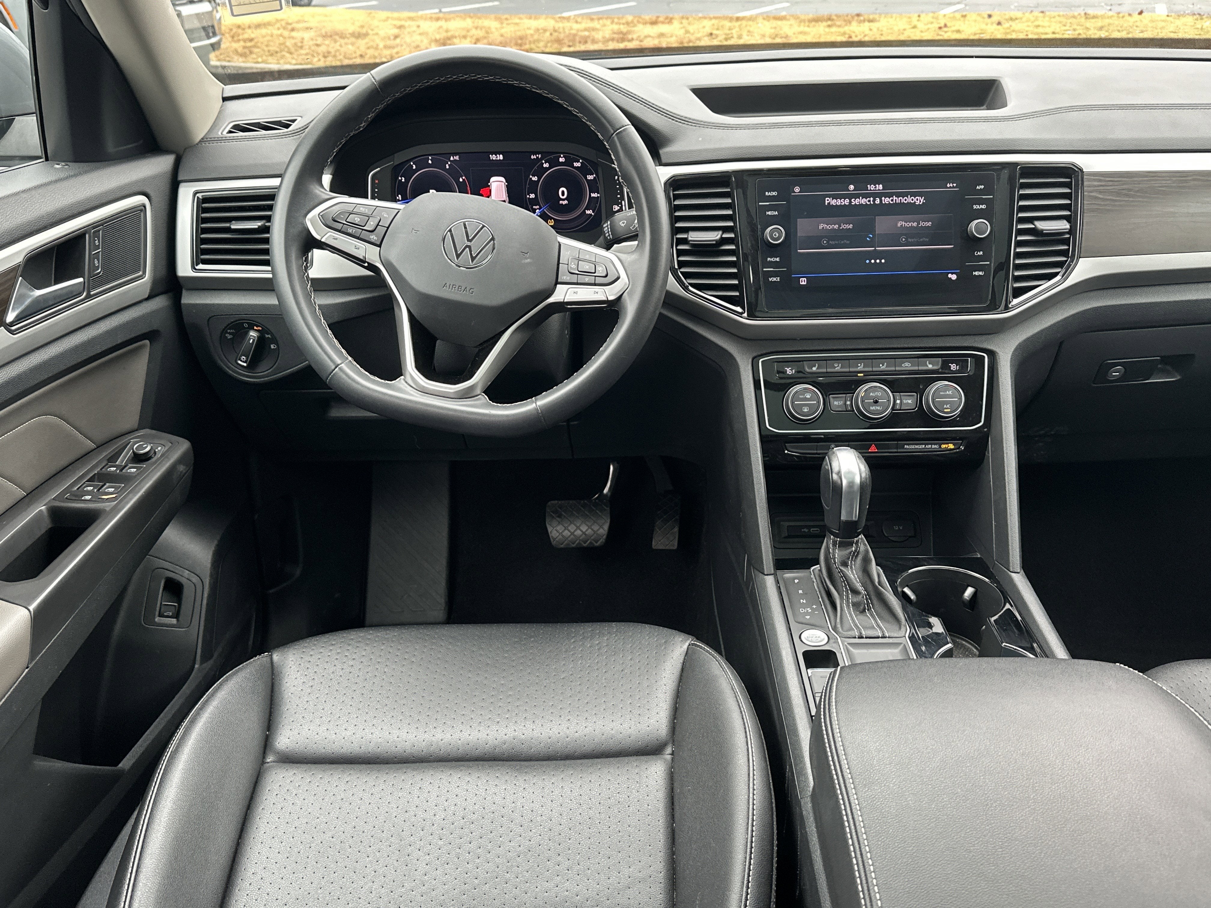 2022 Volkswagen Atlas 2.0T SE w/Technology