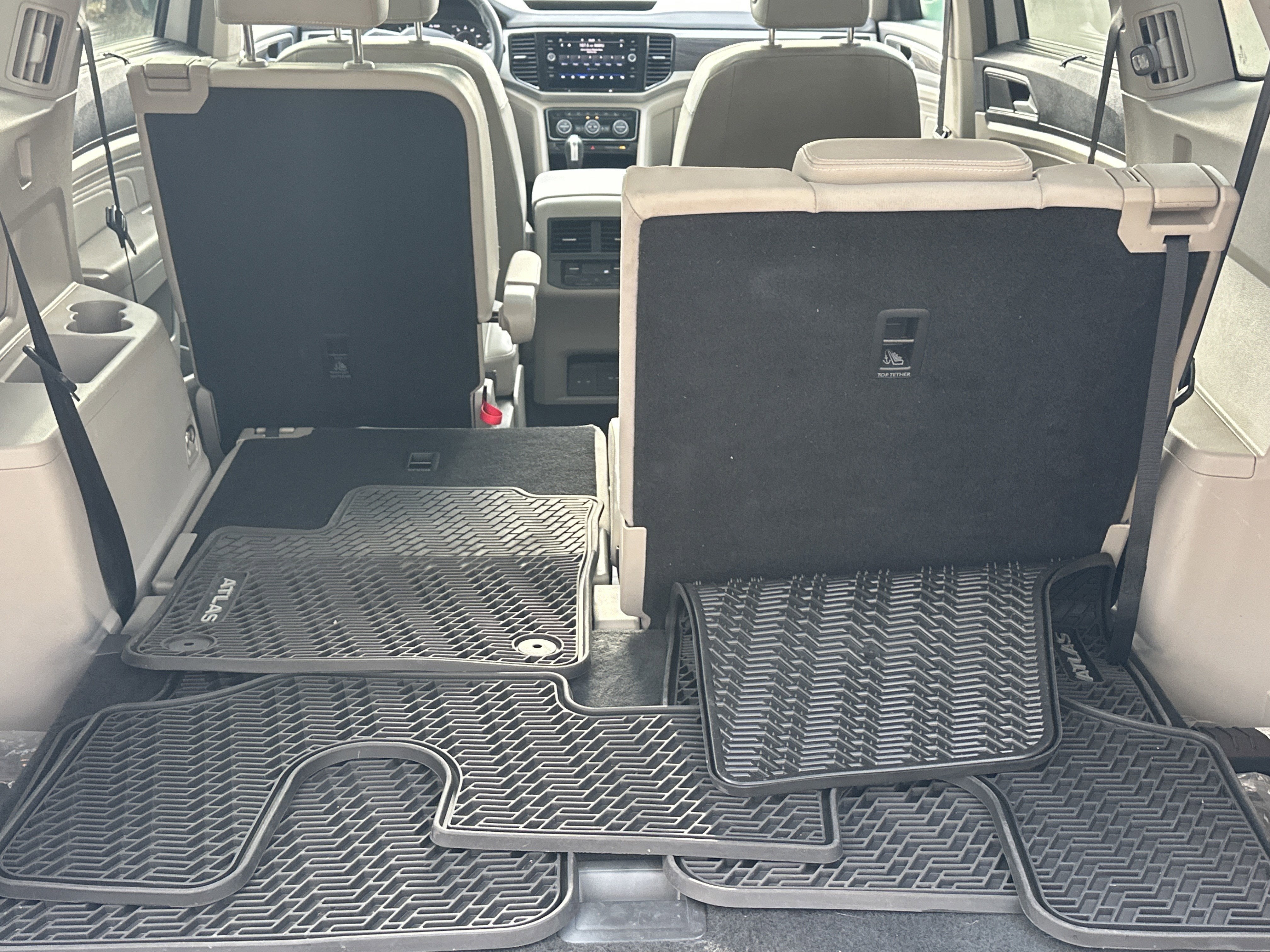 2022 Volkswagen Atlas 3.6L V6 SE w/Technology