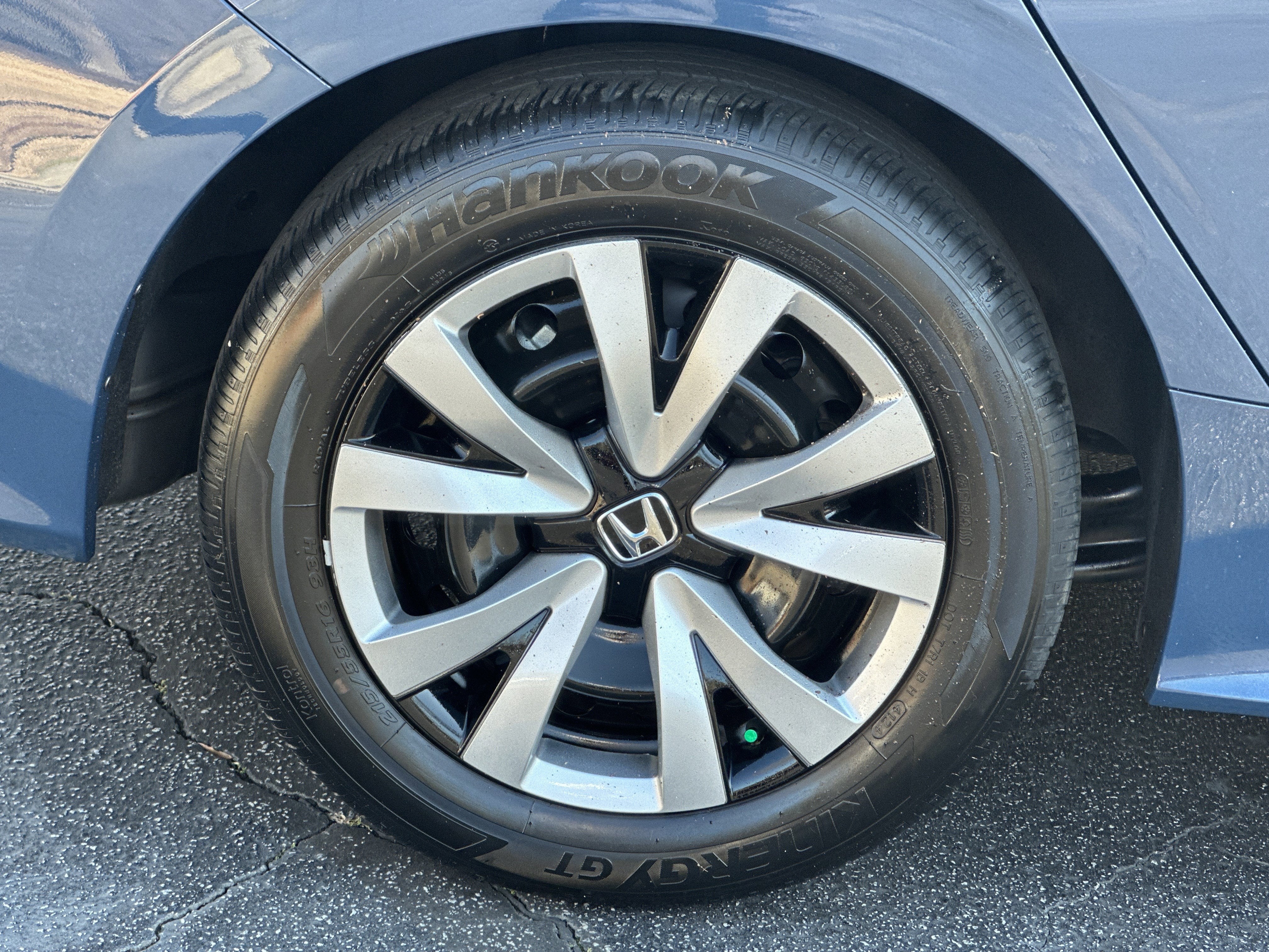 2025 Honda Civic Sedan LX