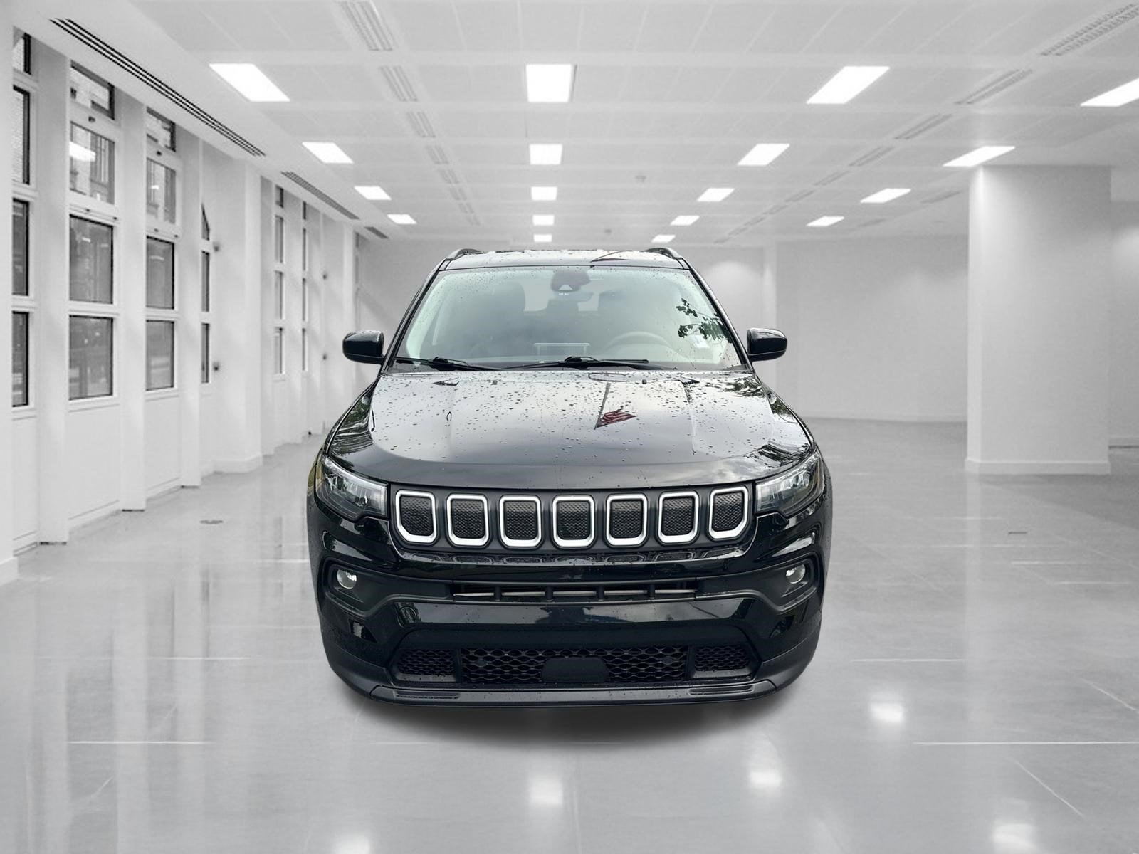 2022 Jeep Compass Latitude FWD
