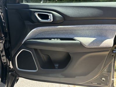 2022 Jeep Compass Latitude FWD