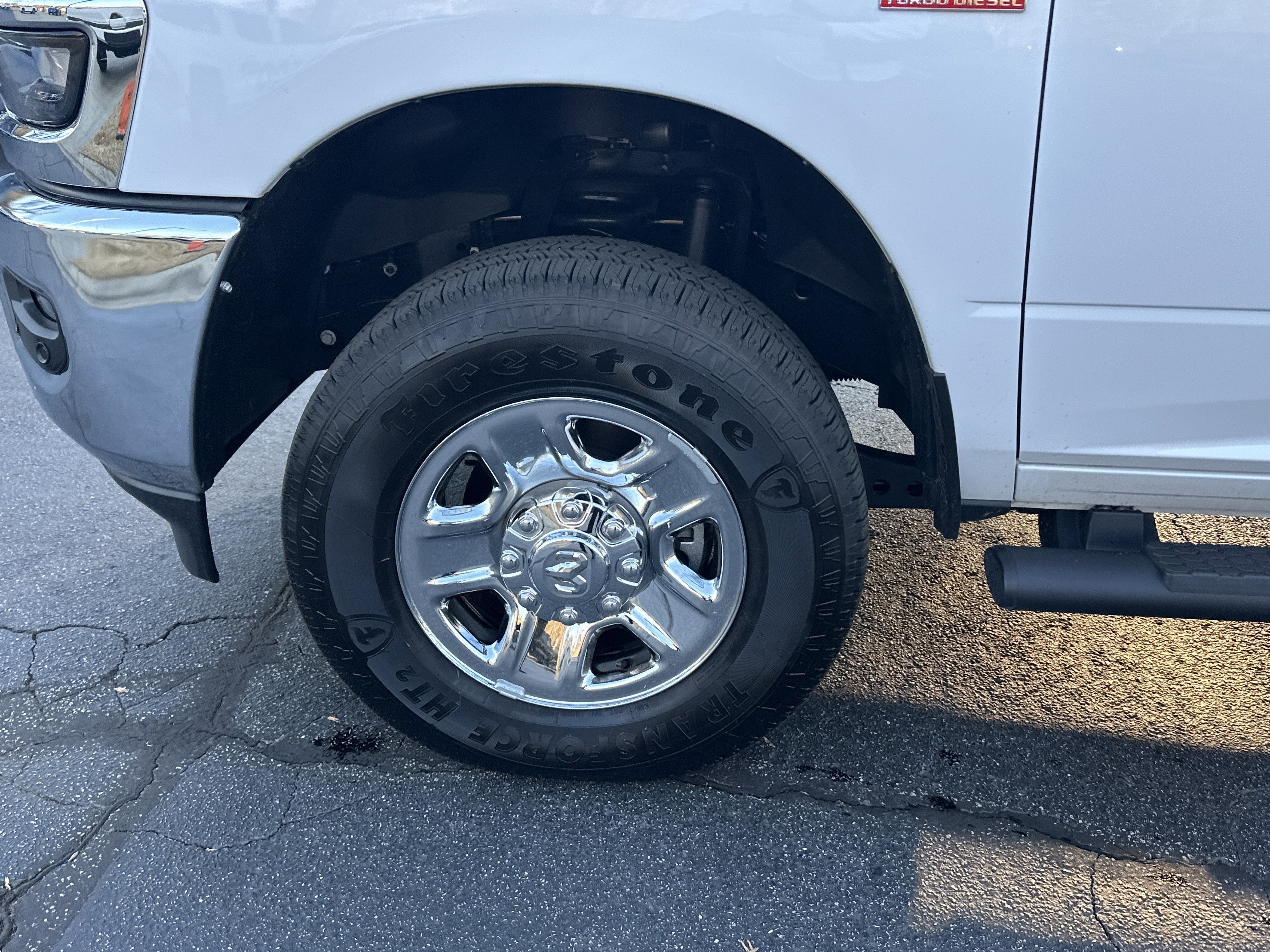 2025 RAM 3500 Tradesman Crew Cab 4x4 6'4" Box