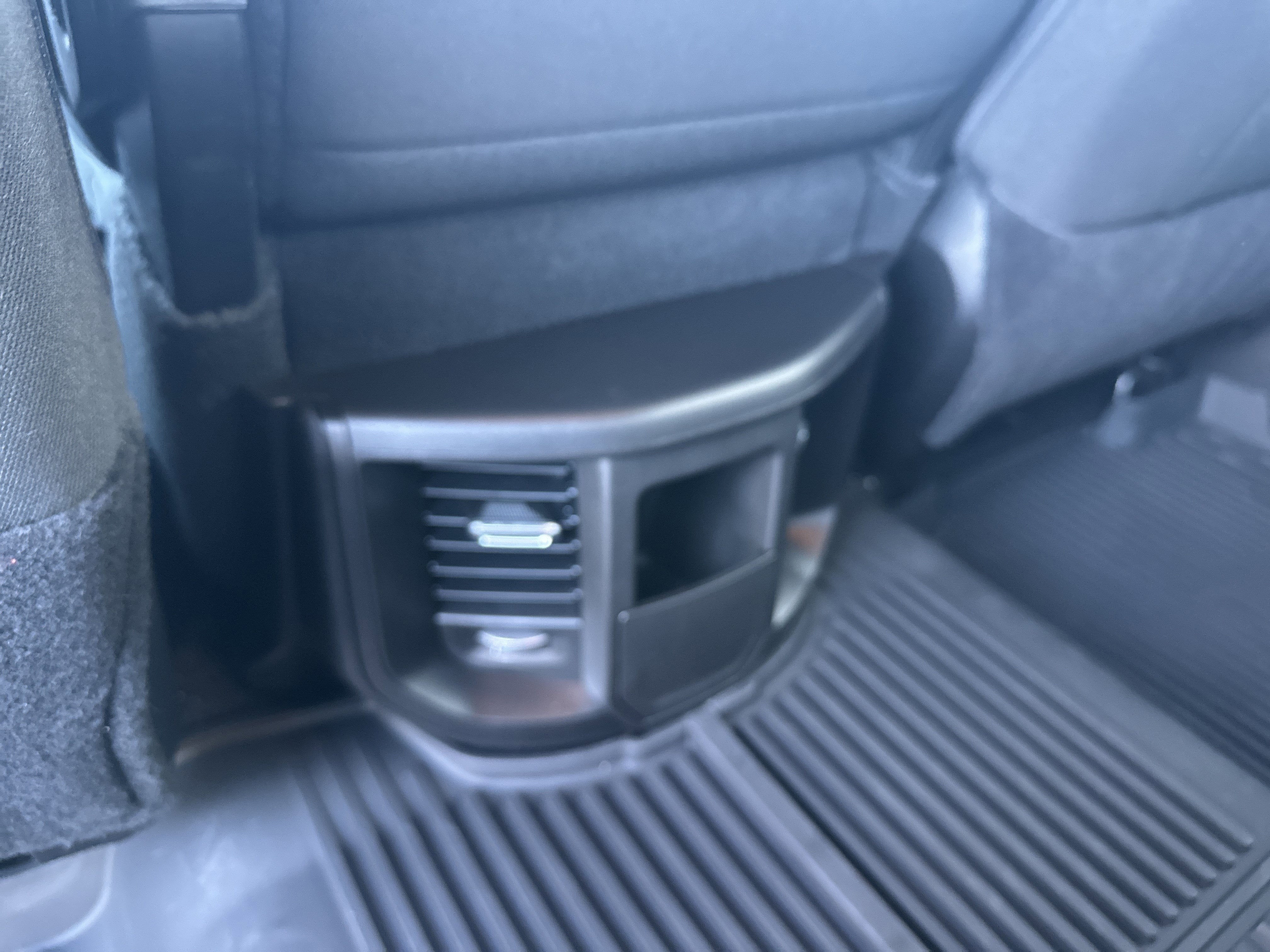 2025 RAM 3500 Tradesman Crew Cab 4x4 6'4" Box