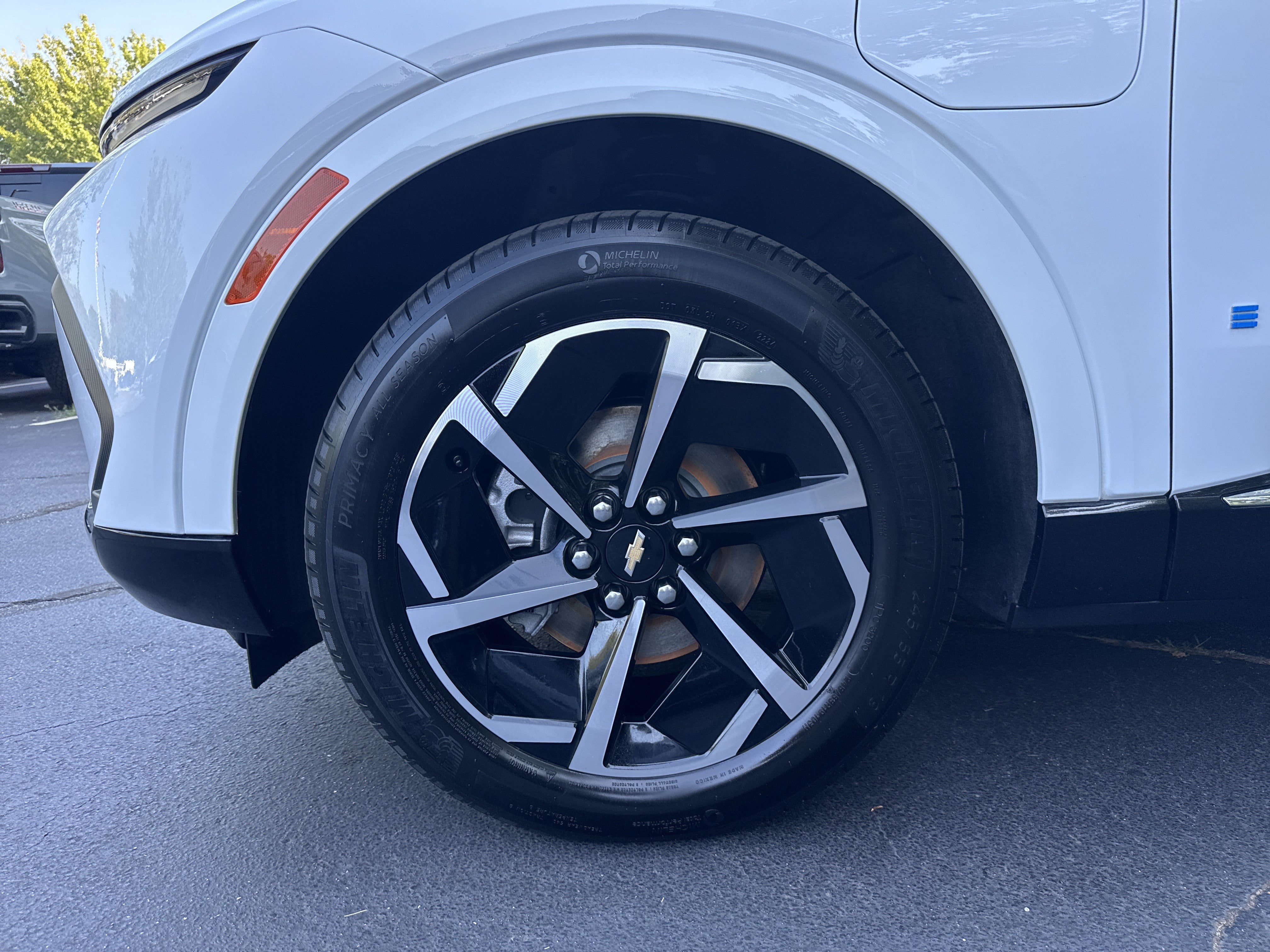 2024 Chevrolet Equinox EV 2LT