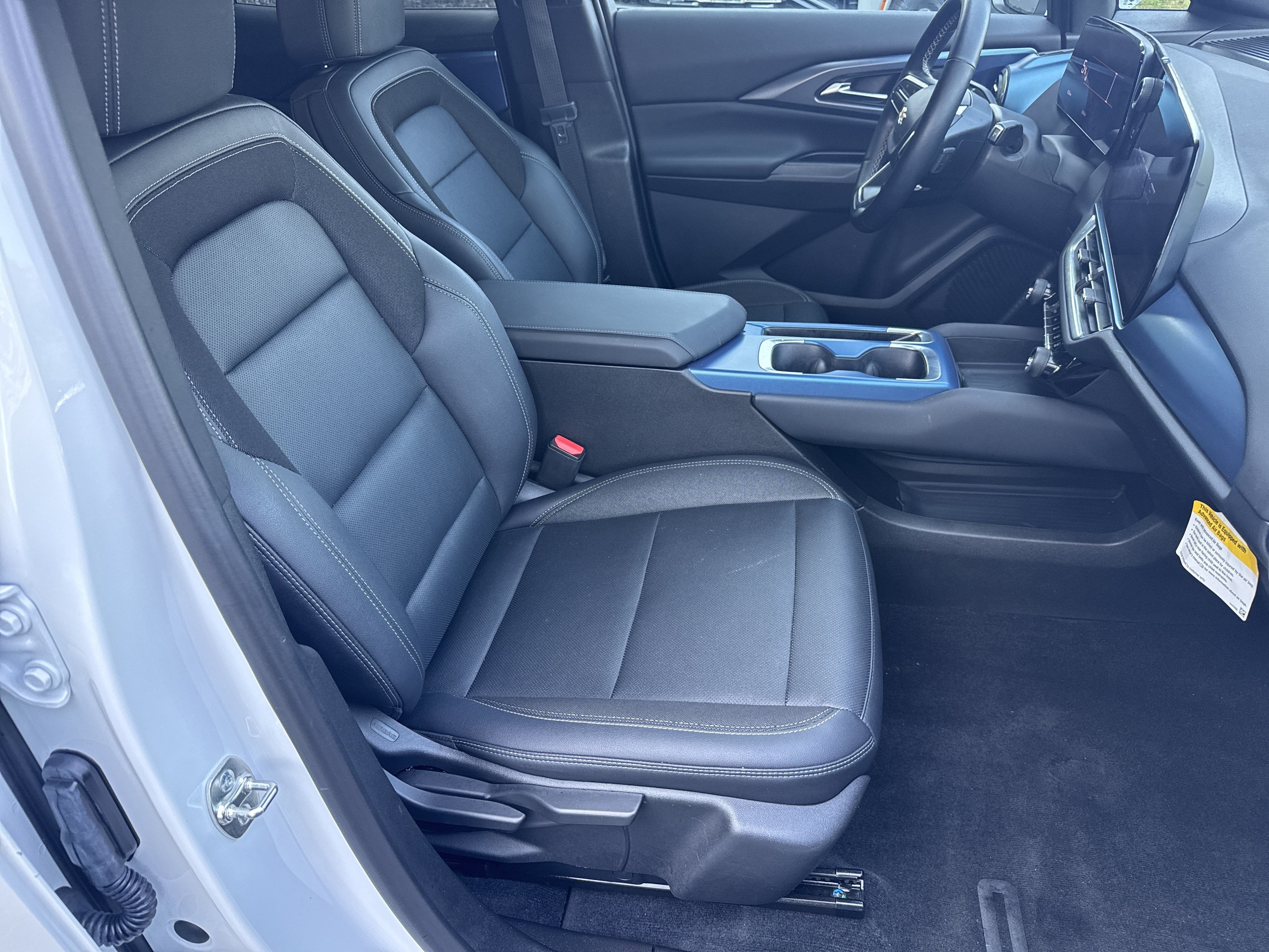 2024 Chevrolet Equinox EV 2LT