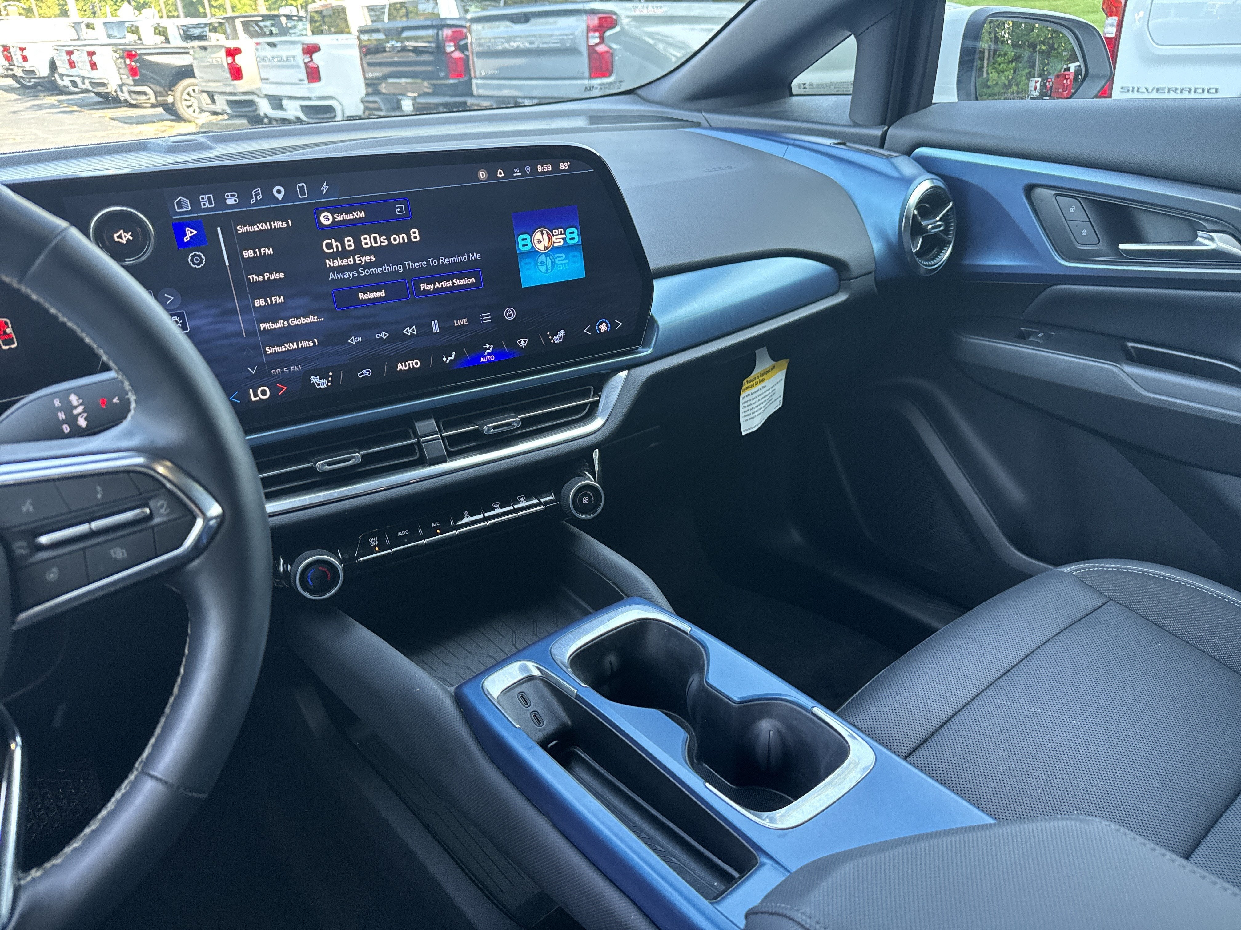 2024 Chevrolet Equinox EV 2LT