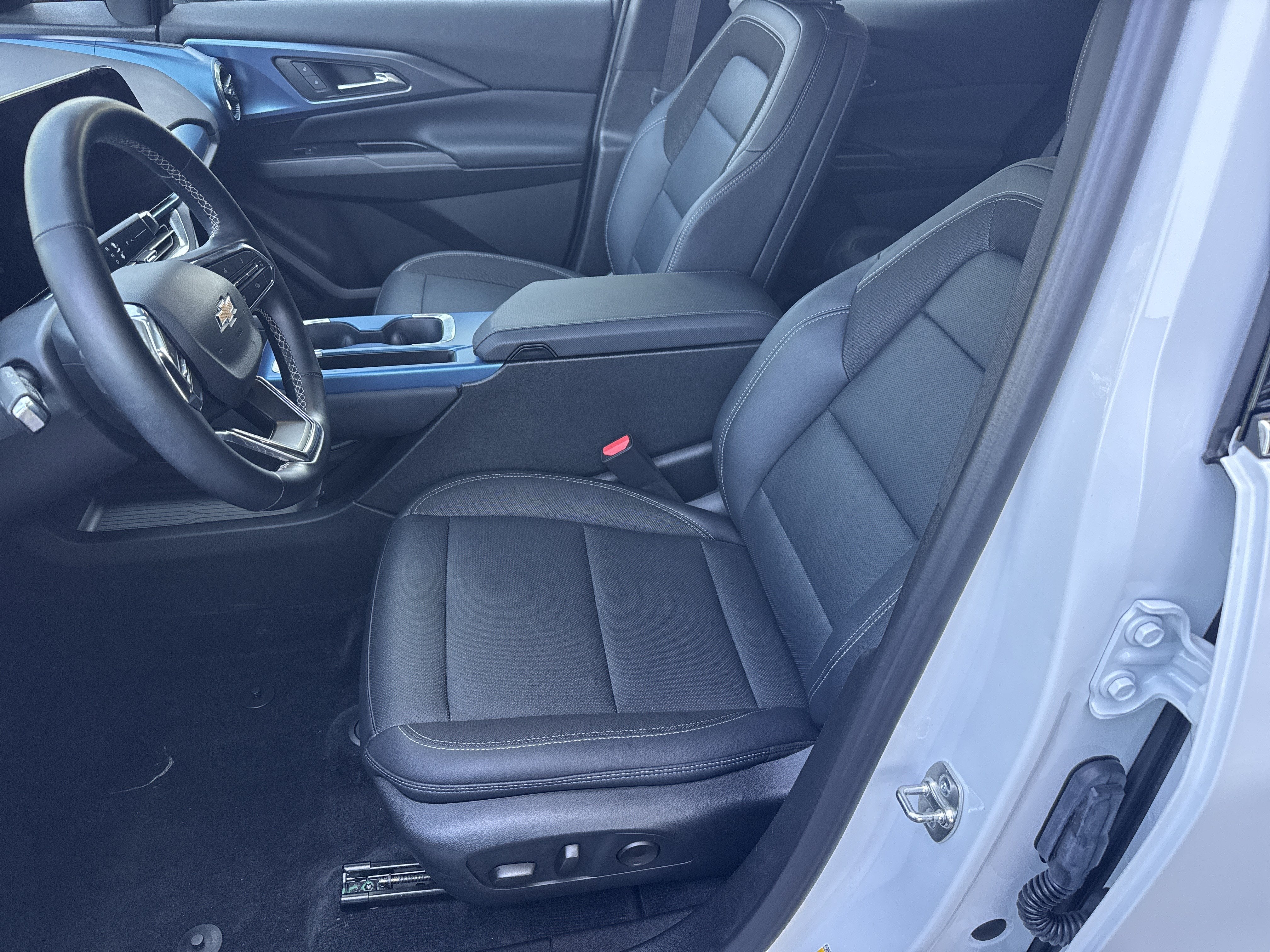 2024 Chevrolet Equinox EV 2LT