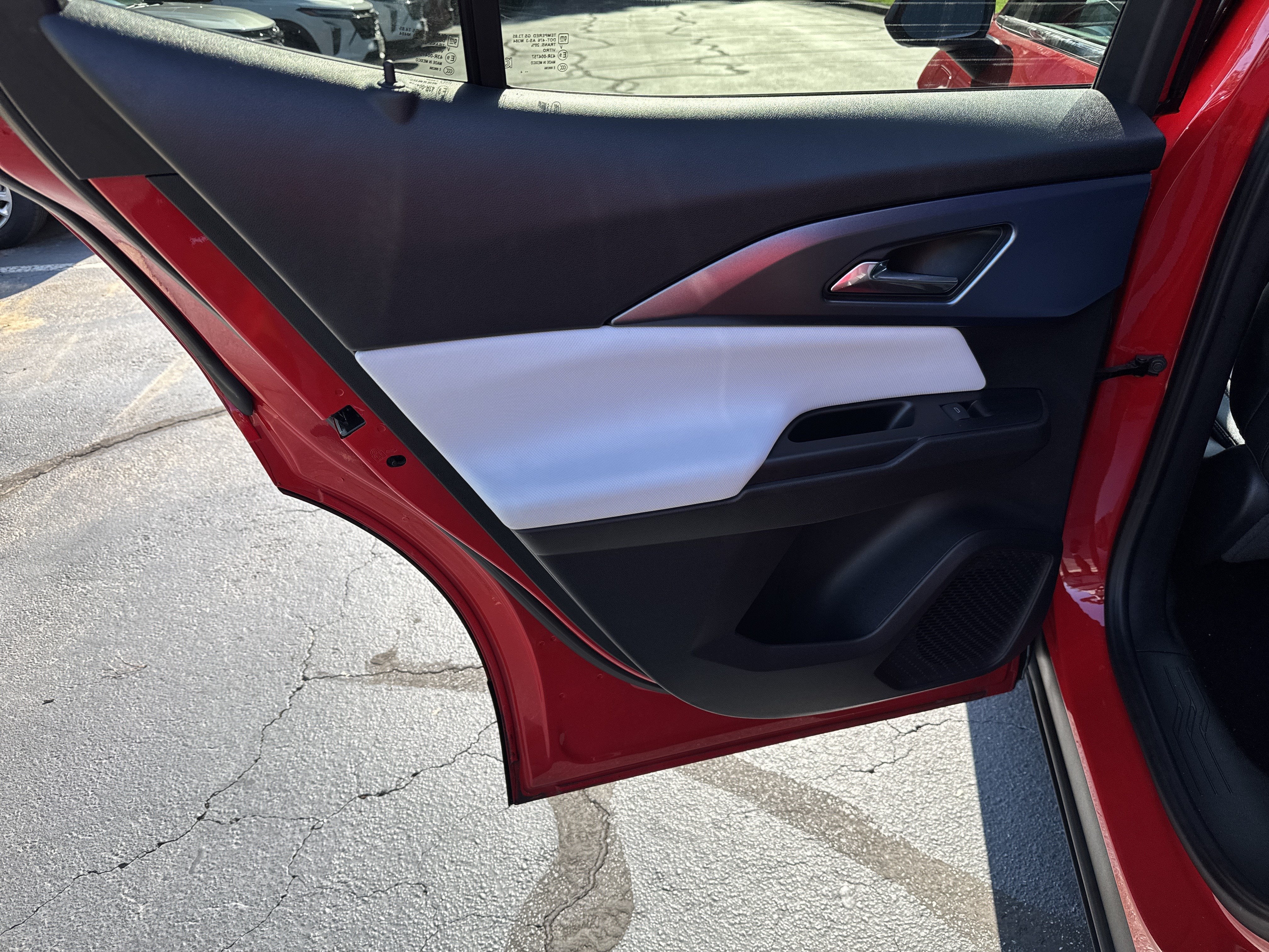 2024 Chevrolet Equinox EV 2LT
