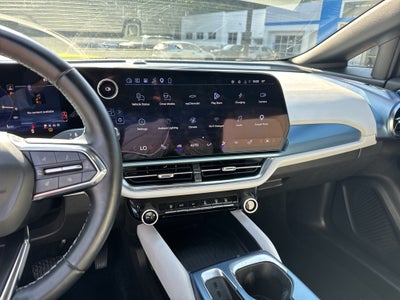 2024 Chevrolet Equinox EV 2LT