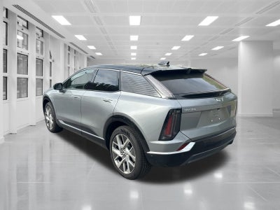 2025 Cadillac OPTIQ Luxury 2