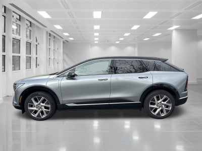 2025 Cadillac OPTIQ Luxury 2
