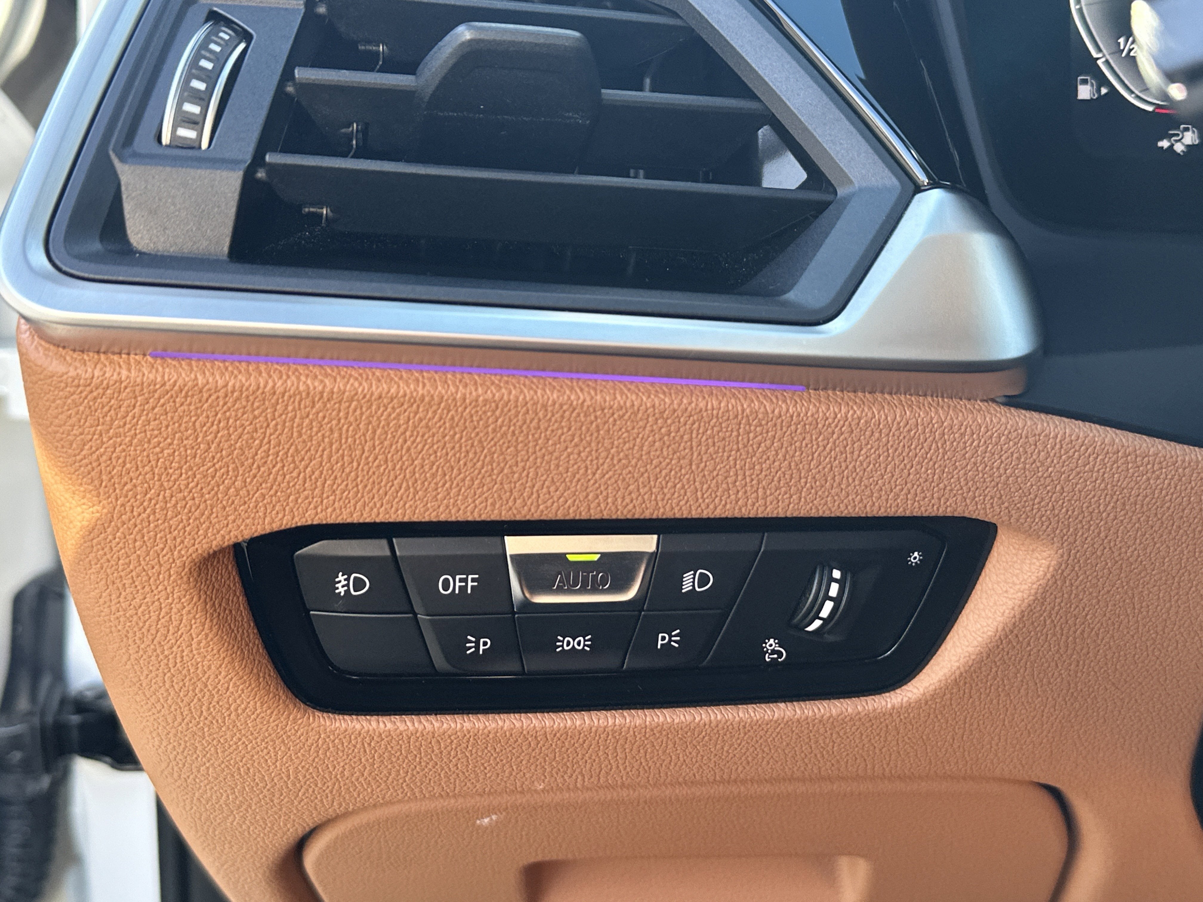 2021 BMW 3 Series 330e xDrive Sedan