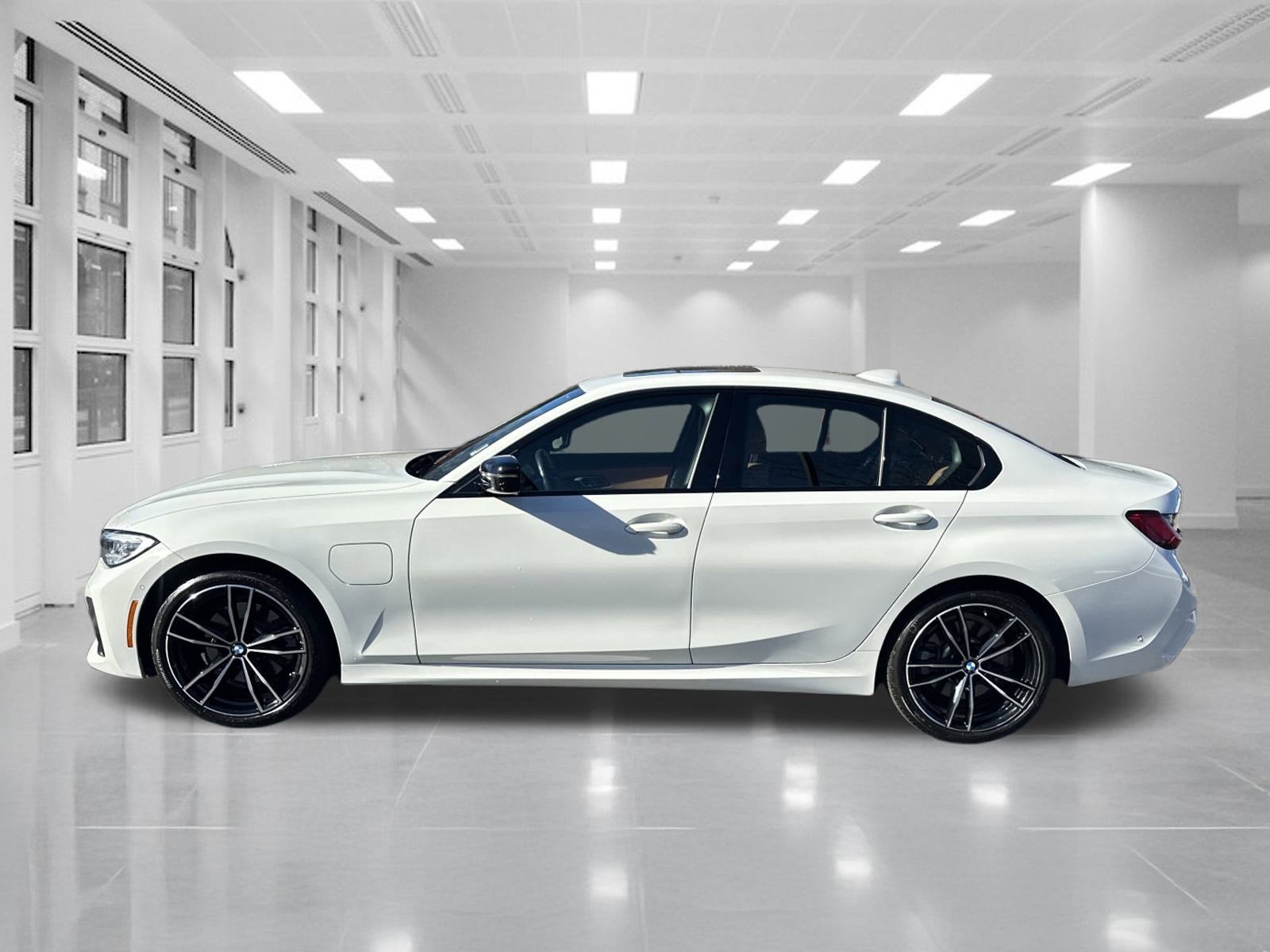 2021 BMW 3 Series 330e xDrive Sedan
