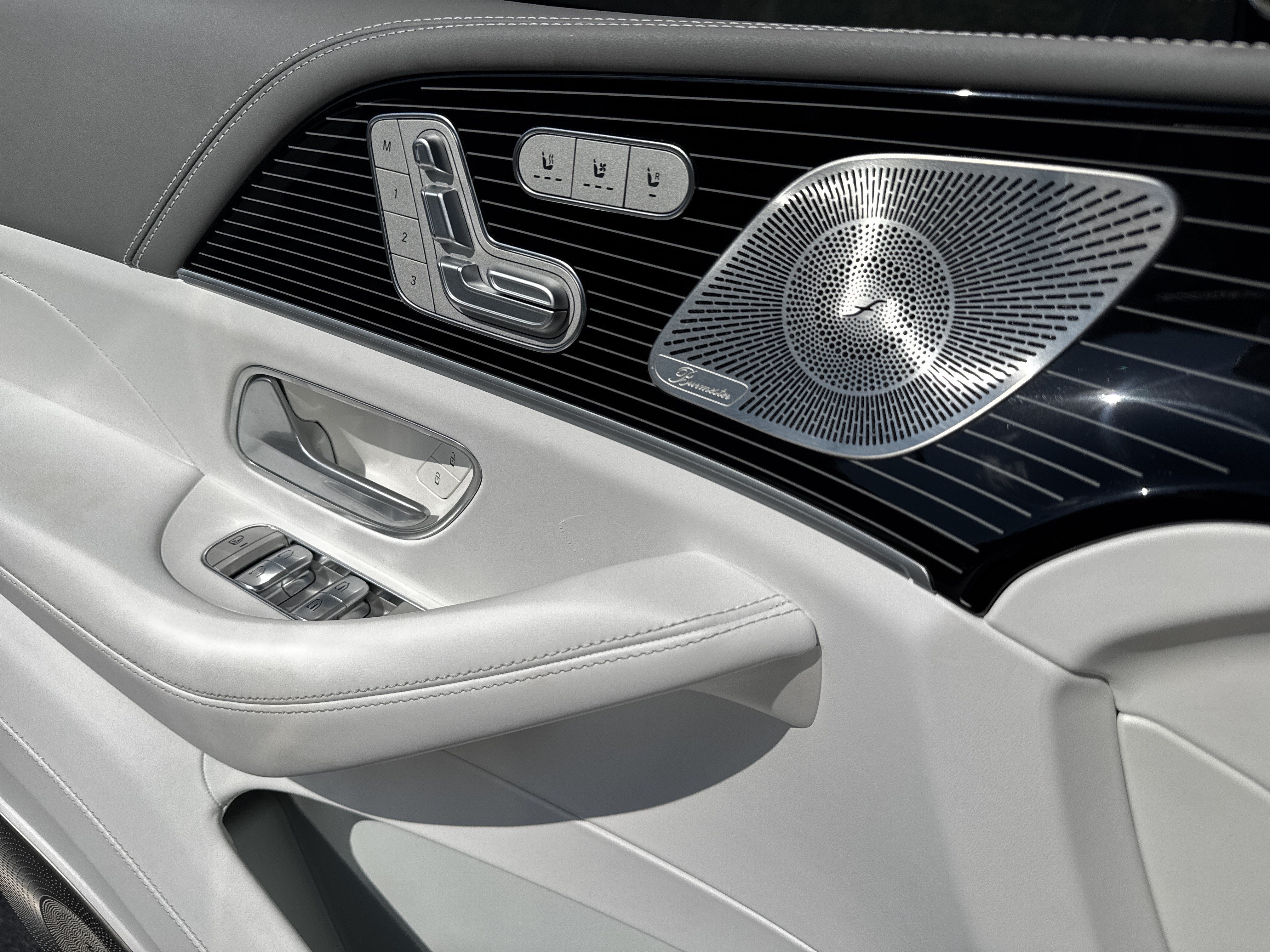 2025 Mercedes-Benz Maybach GLS 600 4MATIC®