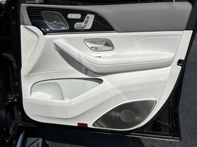 2025 Mercedes-Benz Maybach GLS 600 4MATIC®