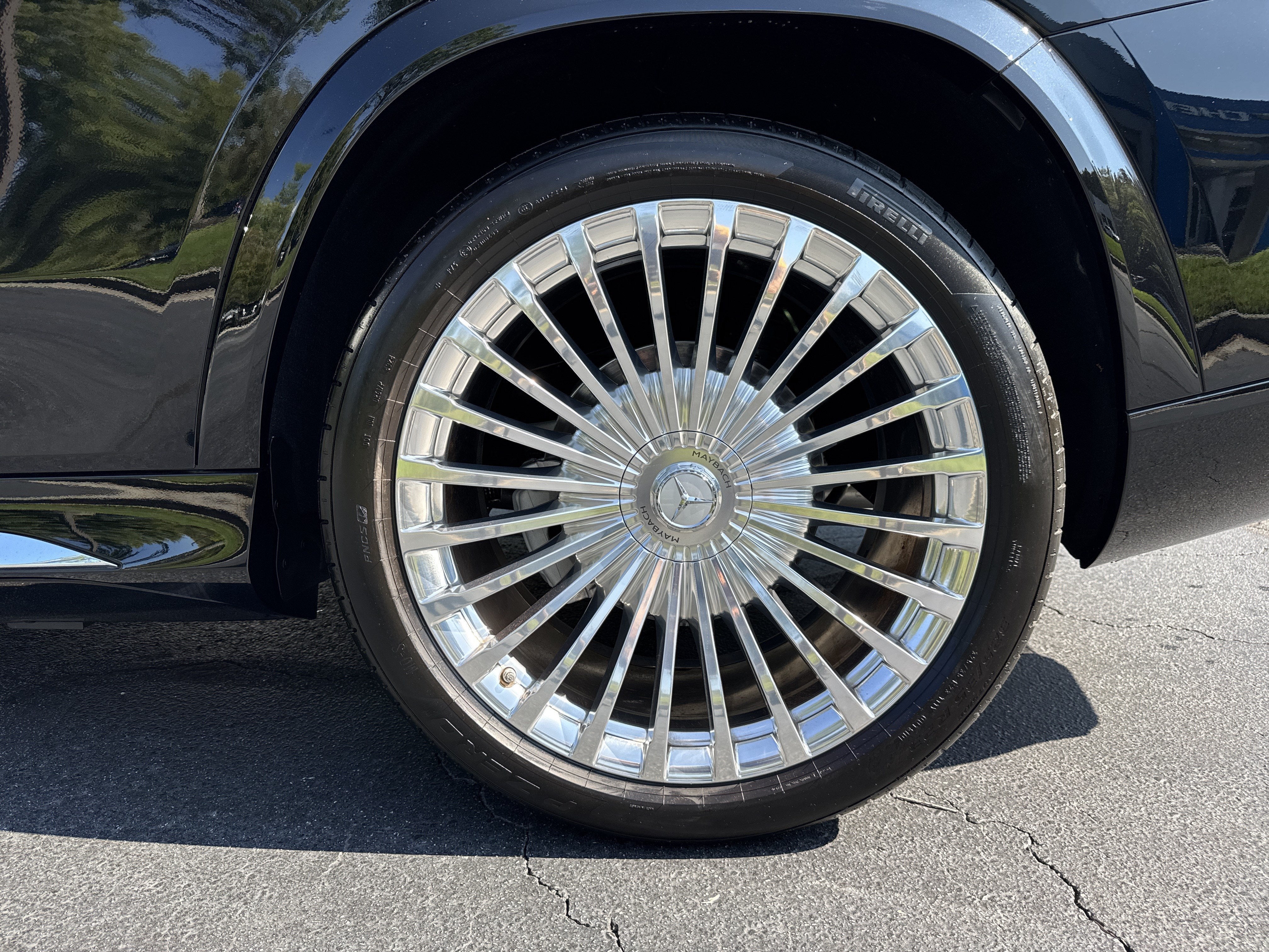 2025 Mercedes-Benz Maybach GLS 600 4MATIC®